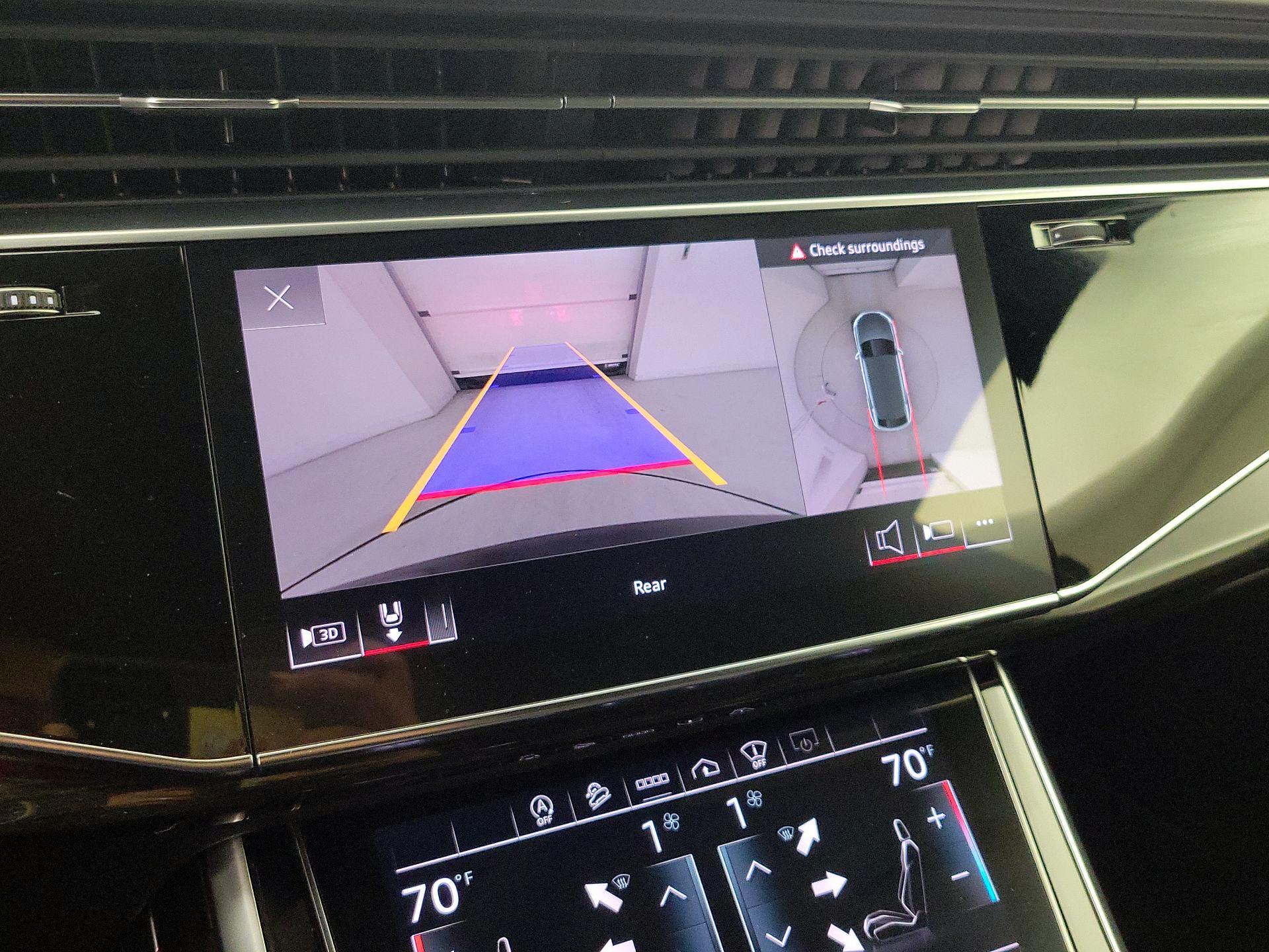 Thumbnail: 2021 Audi Q8 - 15