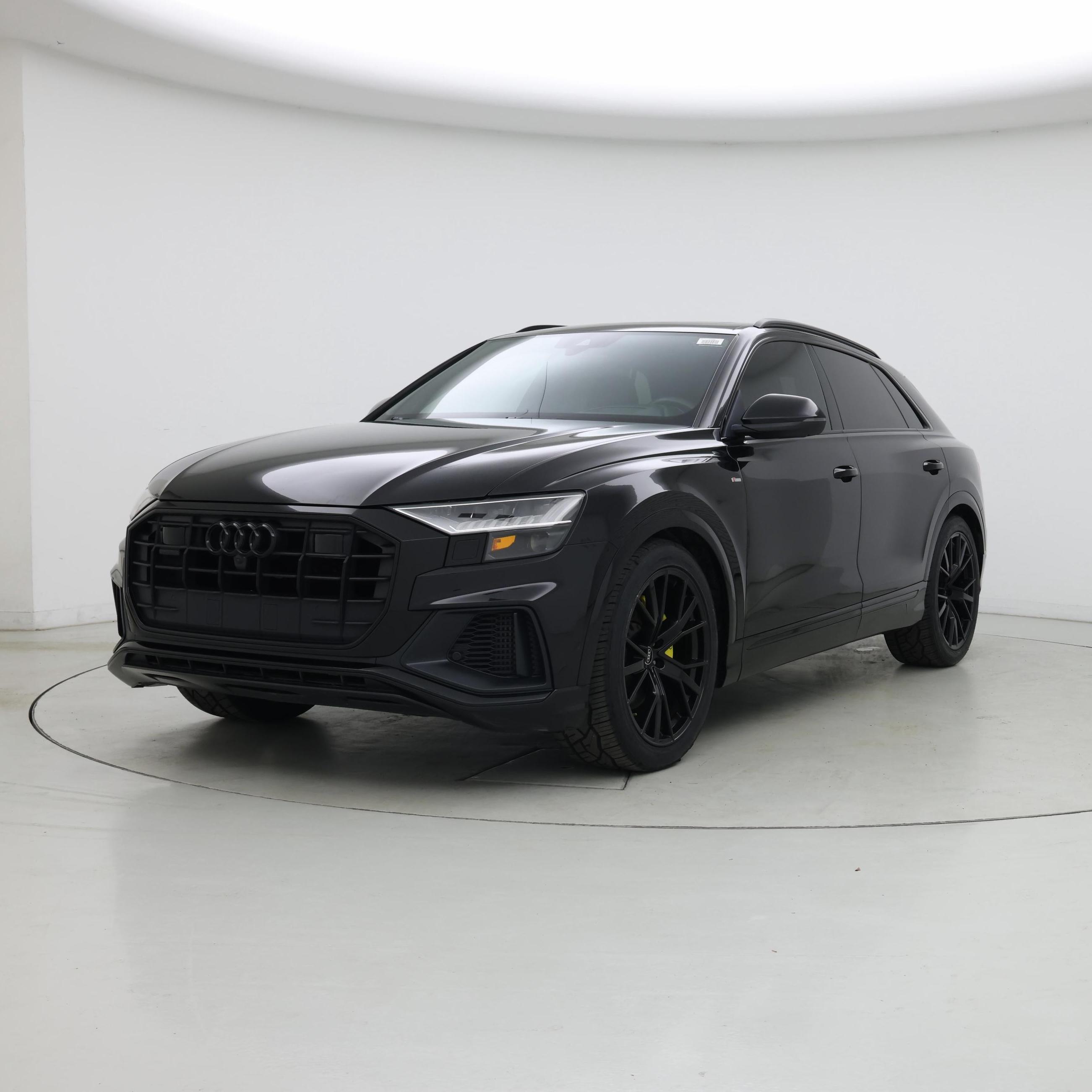 Thumbnail: 2021 Audi Q8 - 4