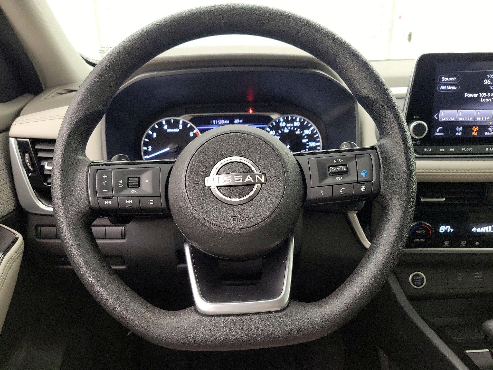 Thumbnail: 2023 Nissan Rogue - 10