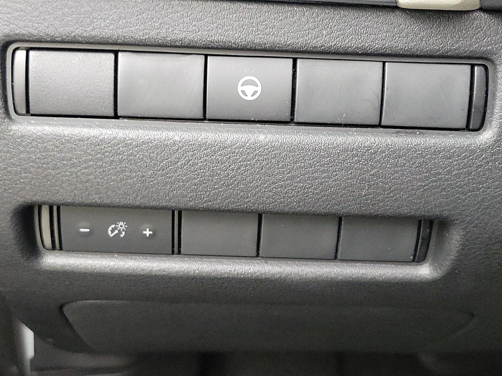 Thumbnail: 2023 Nissan Rogue - 13