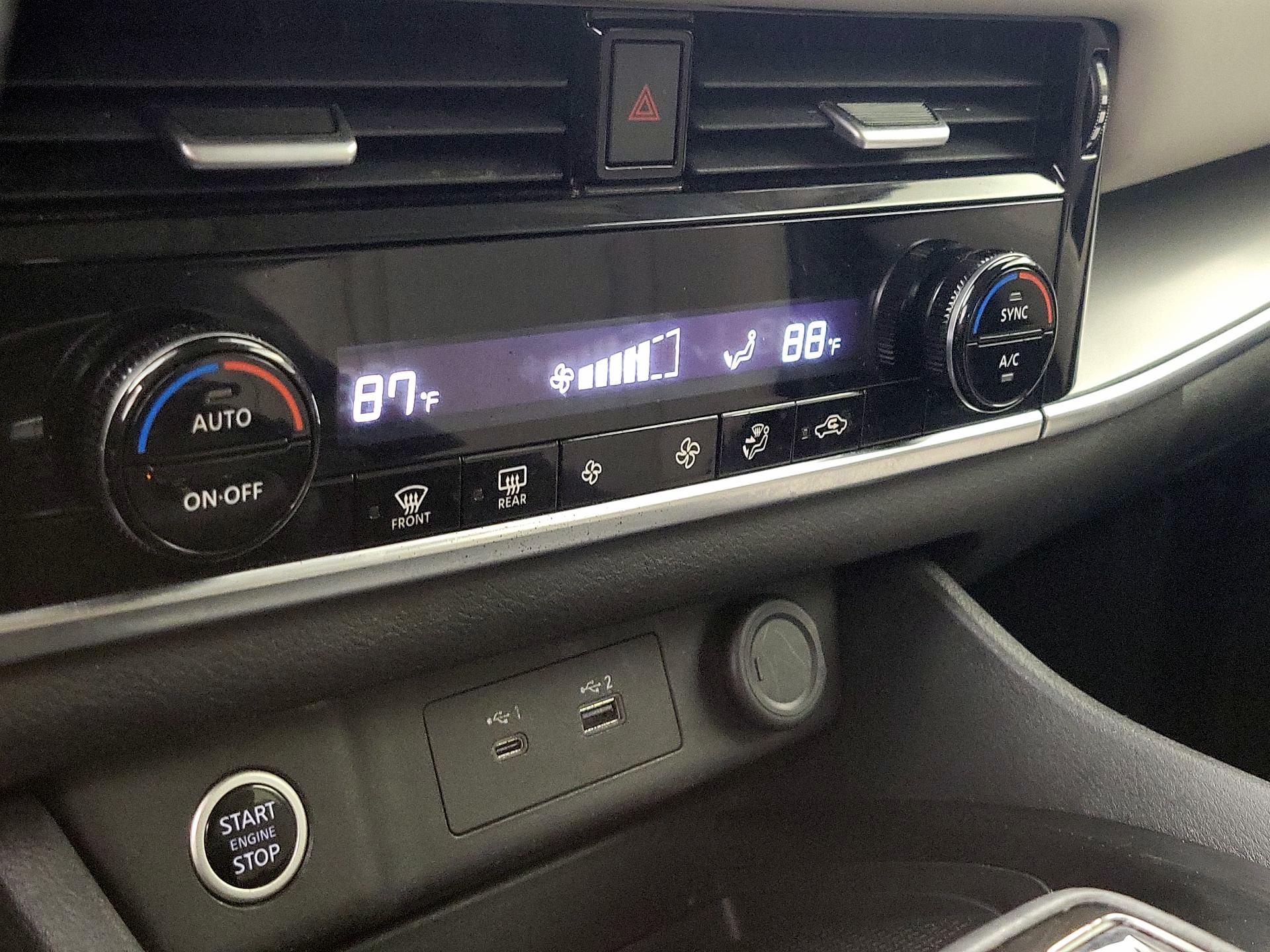 Thumbnail: 2023 Nissan Rogue - 16