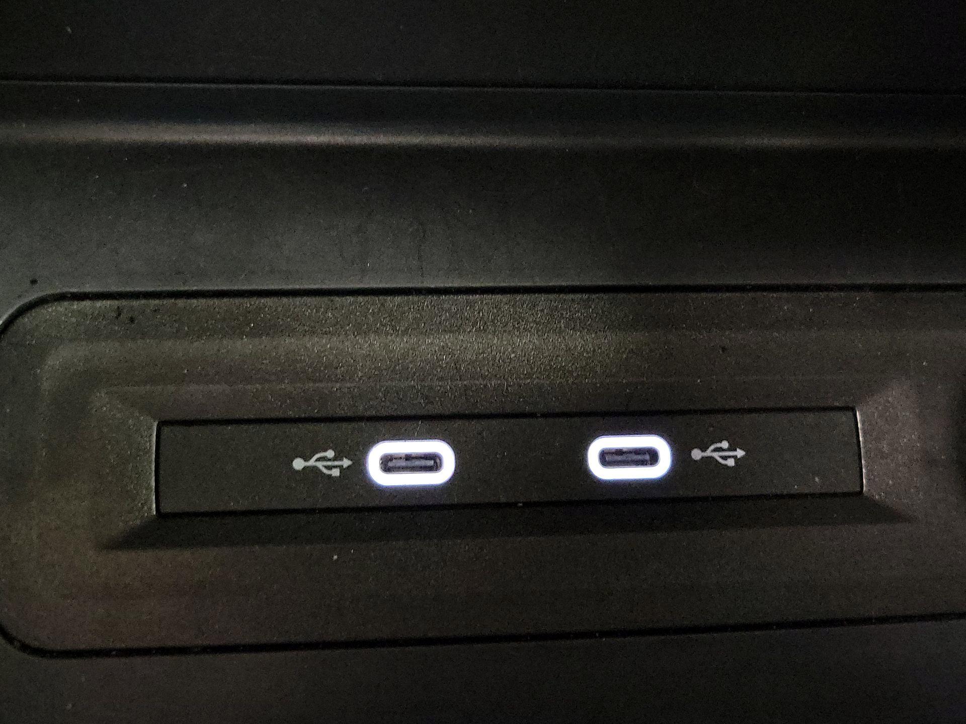 Thumbnail: 2022 Volkswagen Atlas - 18