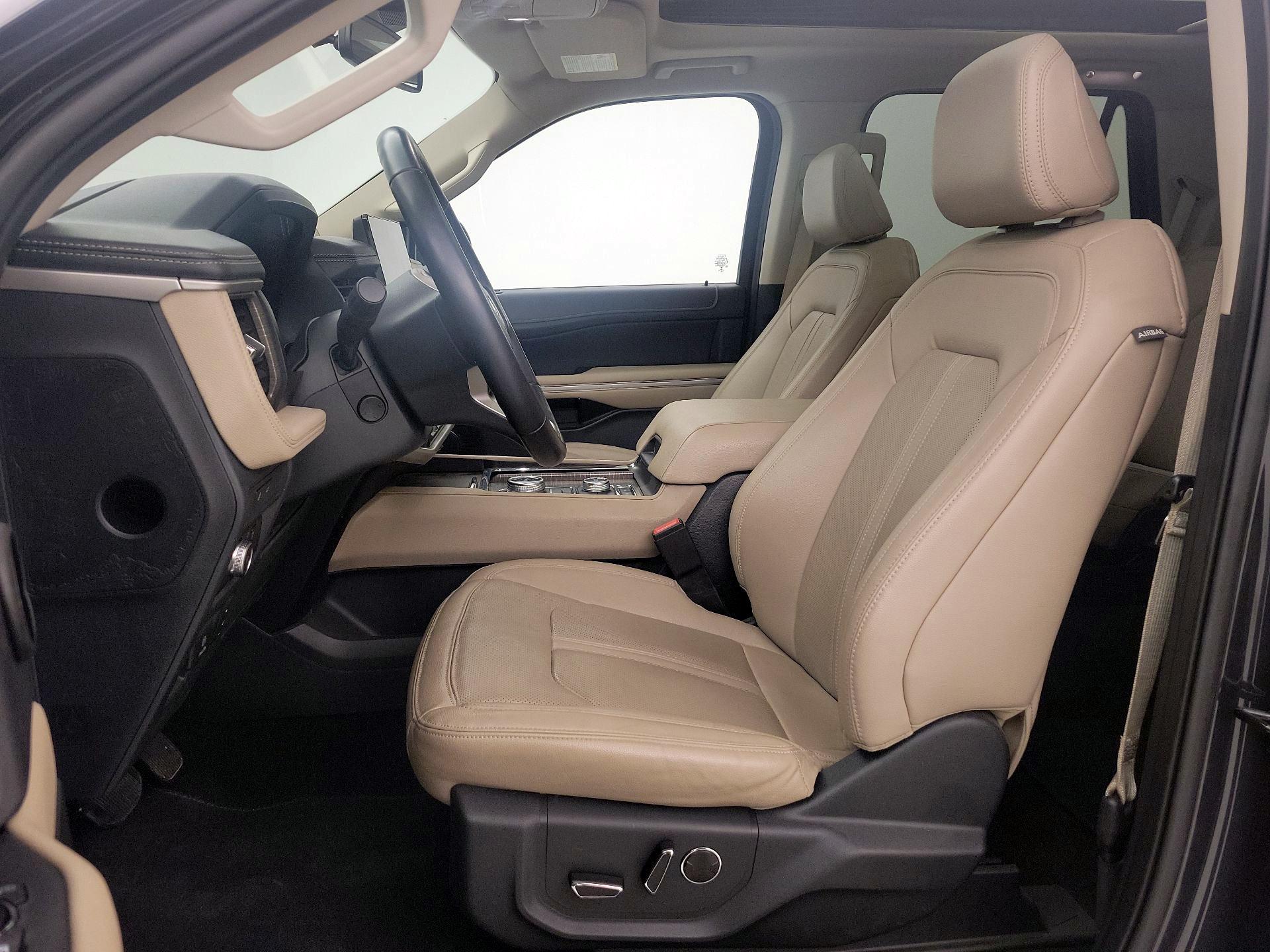 Thumbnail: 2022 Ford Expedition - 11