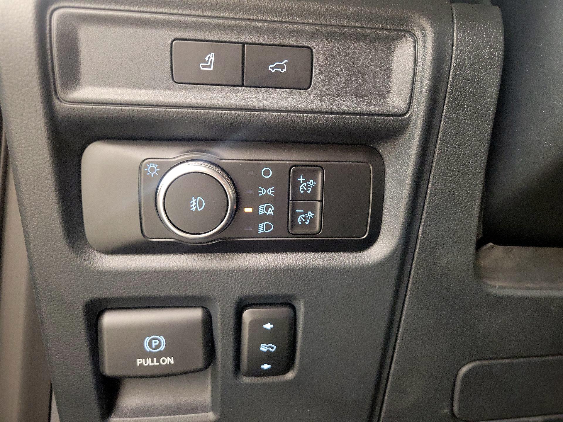 Thumbnail: 2022 Ford Expedition - 13