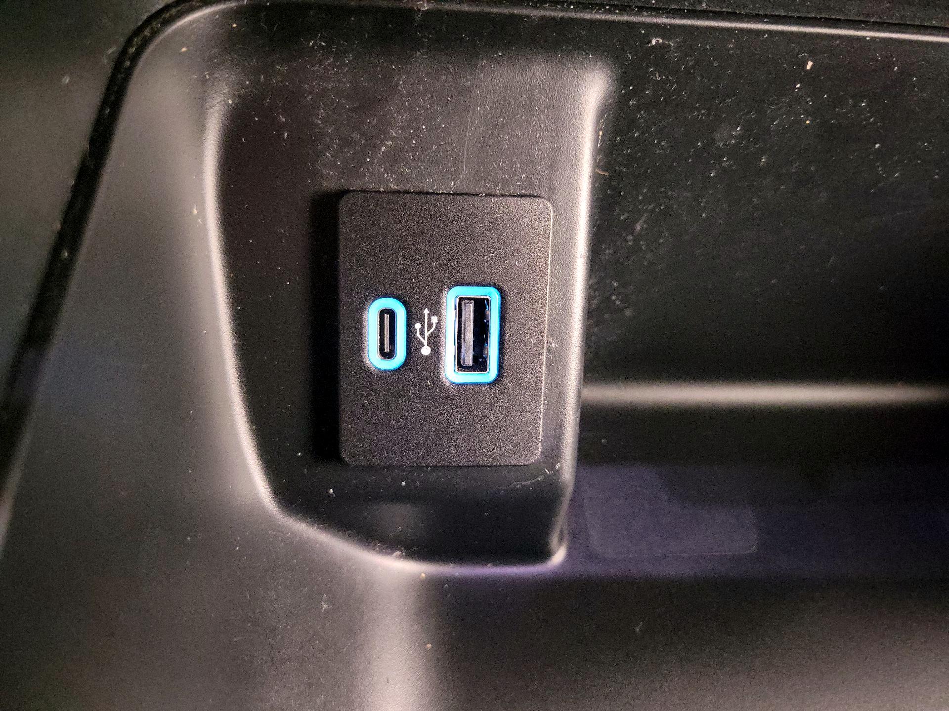 Thumbnail: 2023 Ford F-150 - 19