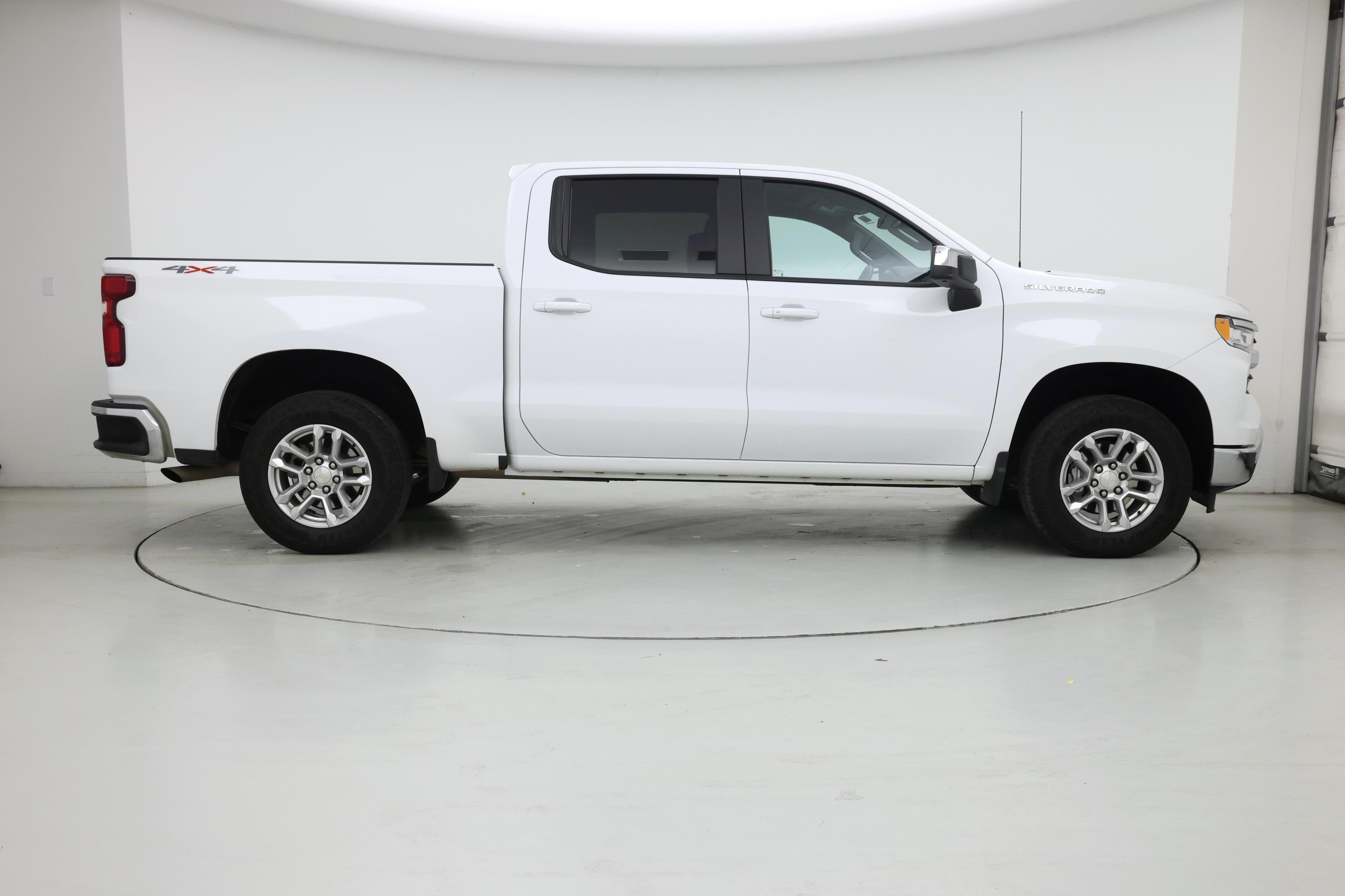 Thumbnail: 2023 Chevrolet Silverado 1500 - 7