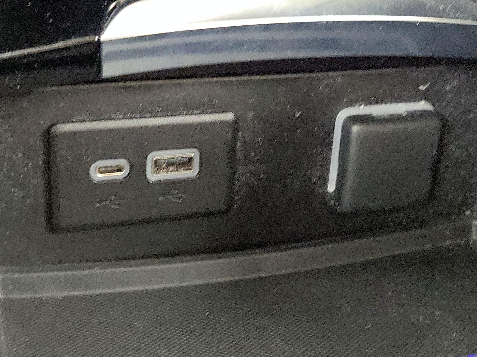 Thumbnail: 2023 Buick Envision - 18