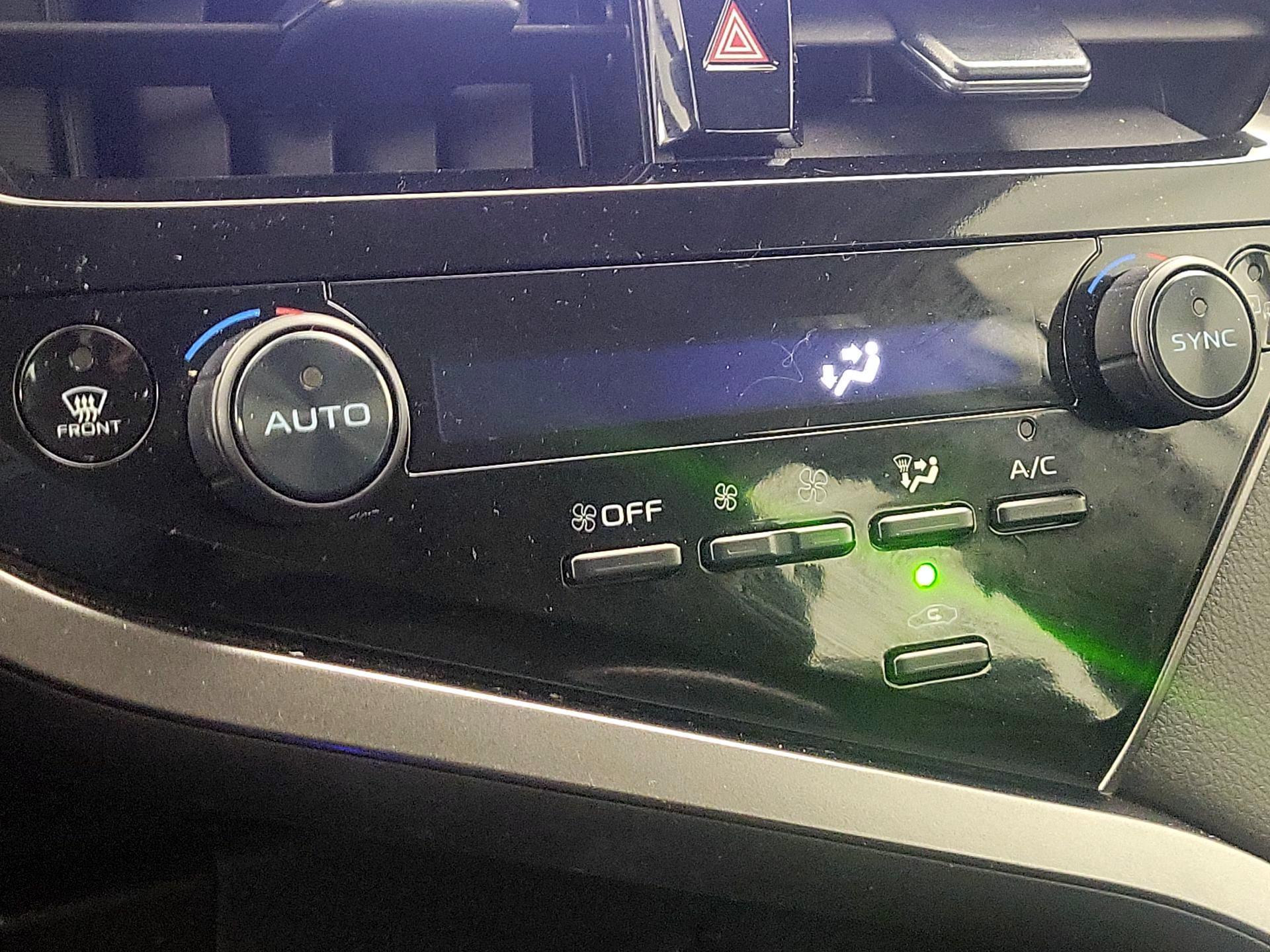 Thumbnail: 2023 Toyota Camry - 16