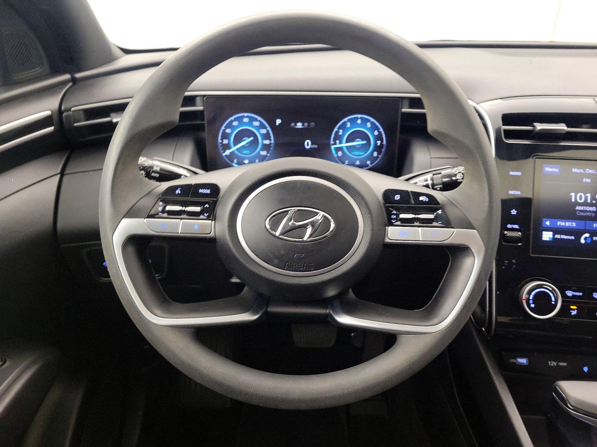 Thumbnail: 2022 Hyundai Santa Cruz - 10