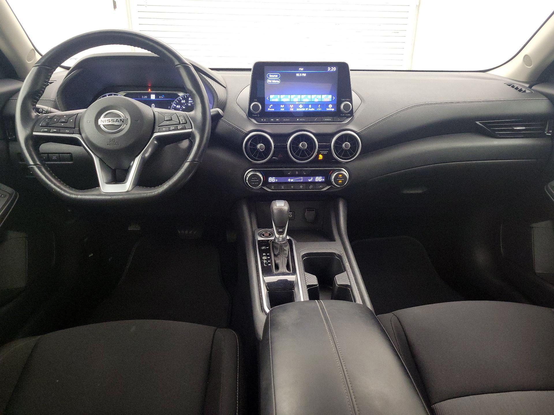 Thumbnail: 2022 Nissan Sentra - 9
