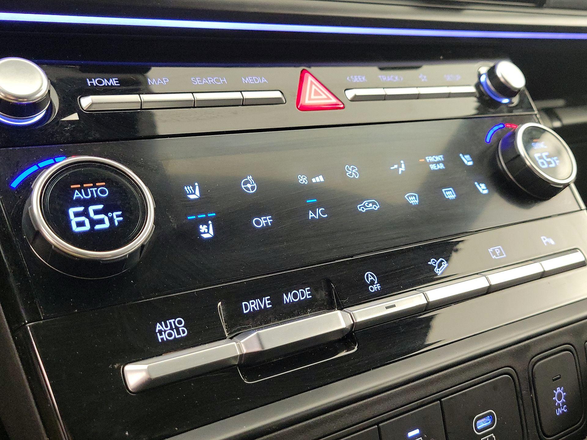 Thumbnail: 2024 Hyundai Santa Fe - 17