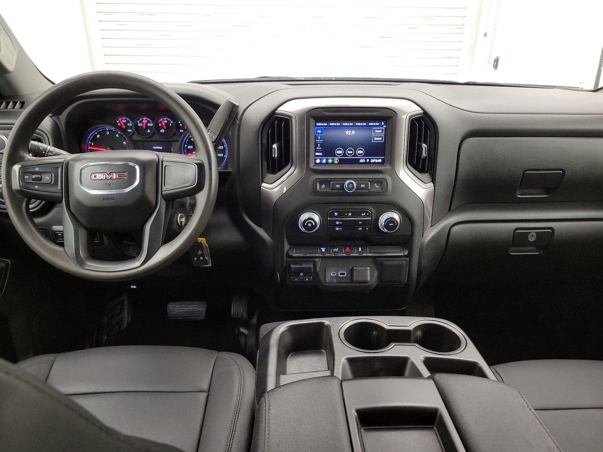 Thumbnail: 2023 GMC Sierra 3500 - 9