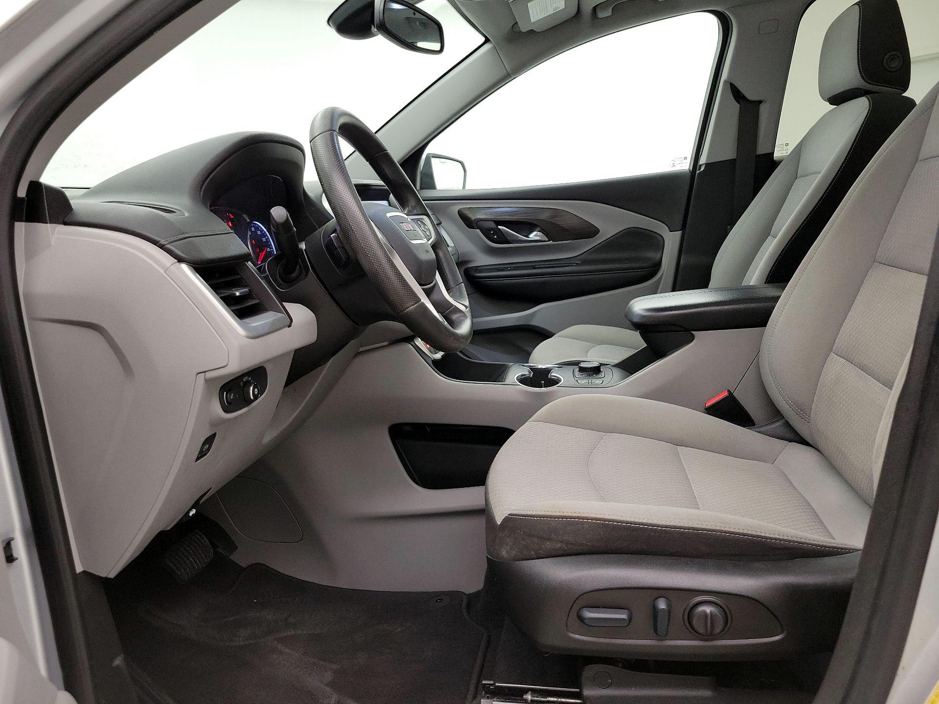 Thumbnail: 2022 GMC Terrain - 11