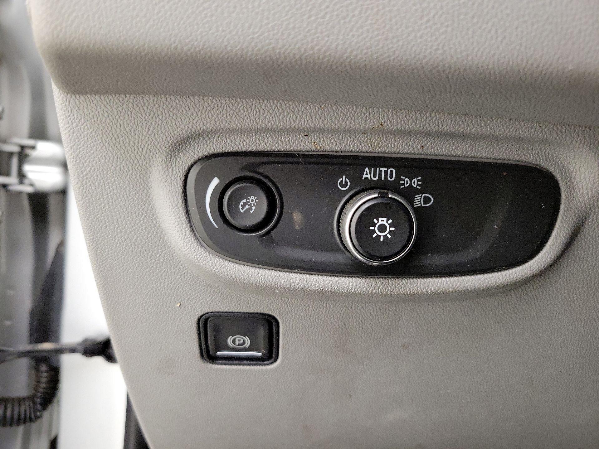 Thumbnail: 2022 GMC Terrain - 13