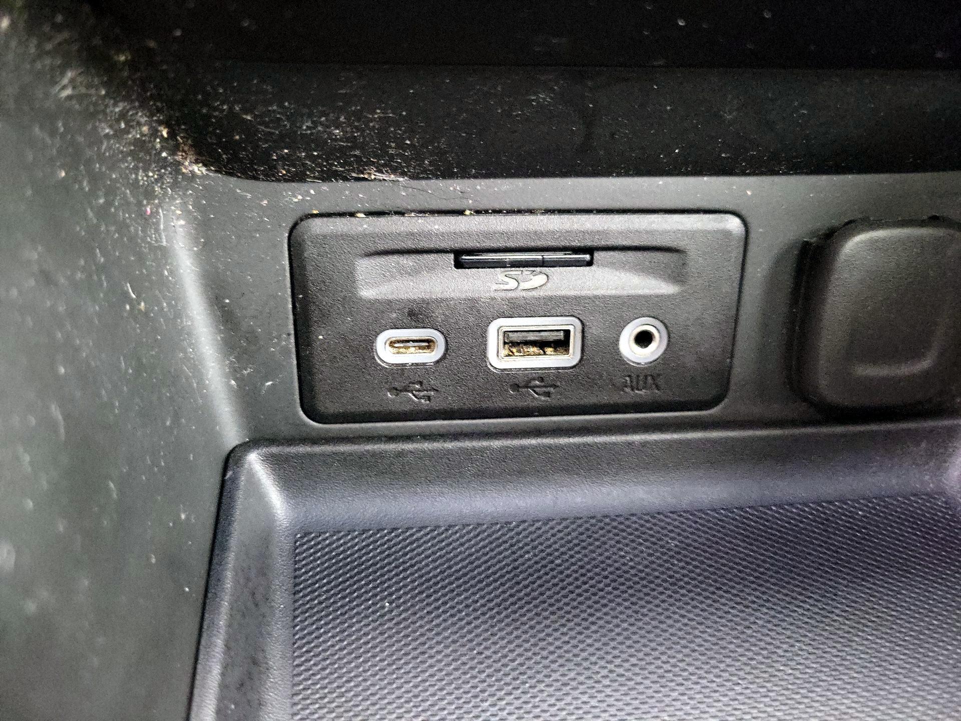 Thumbnail: 2022 GMC Terrain - 19