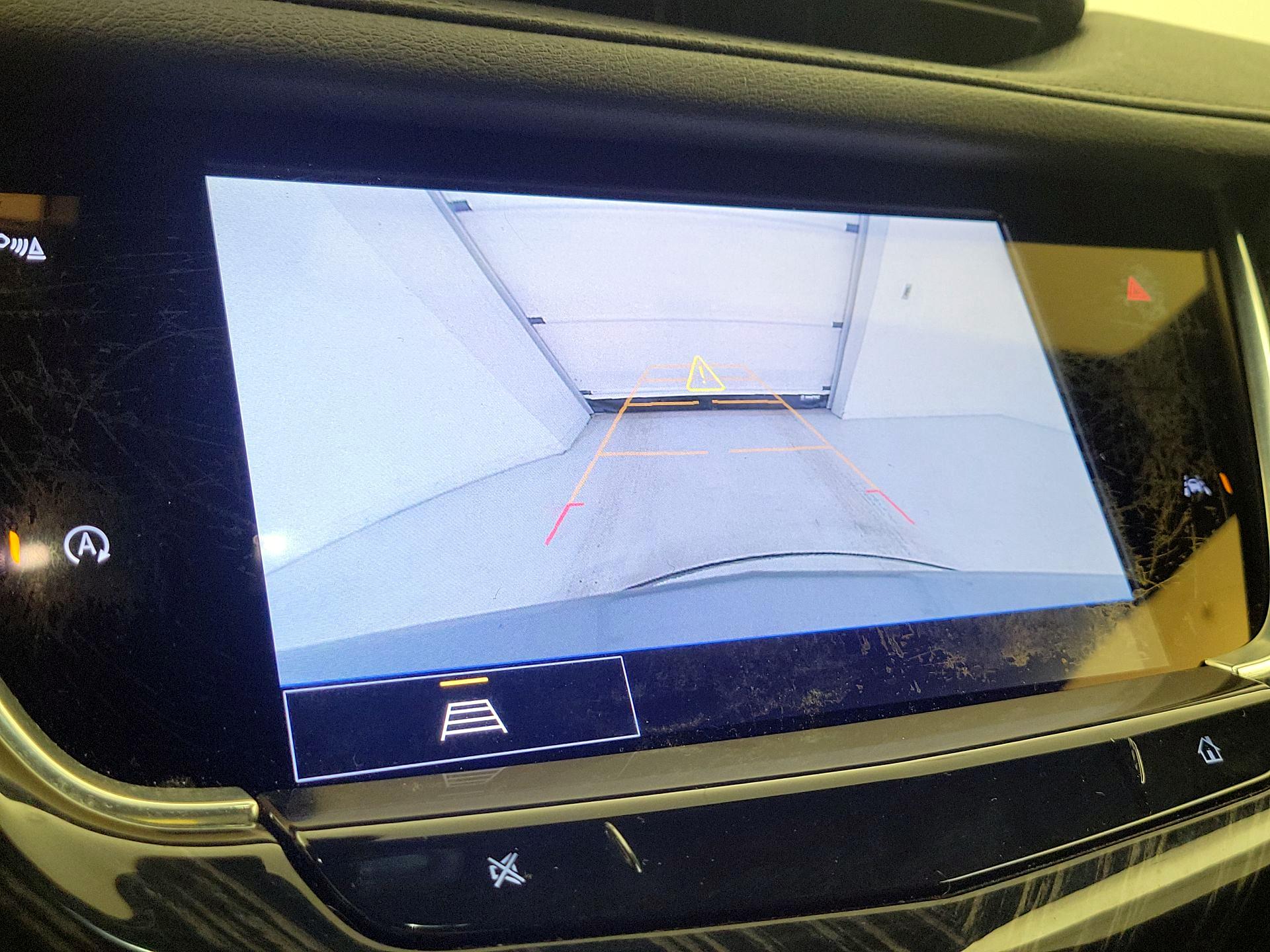 Thumbnail: 2025 Cadillac XT6 - 15