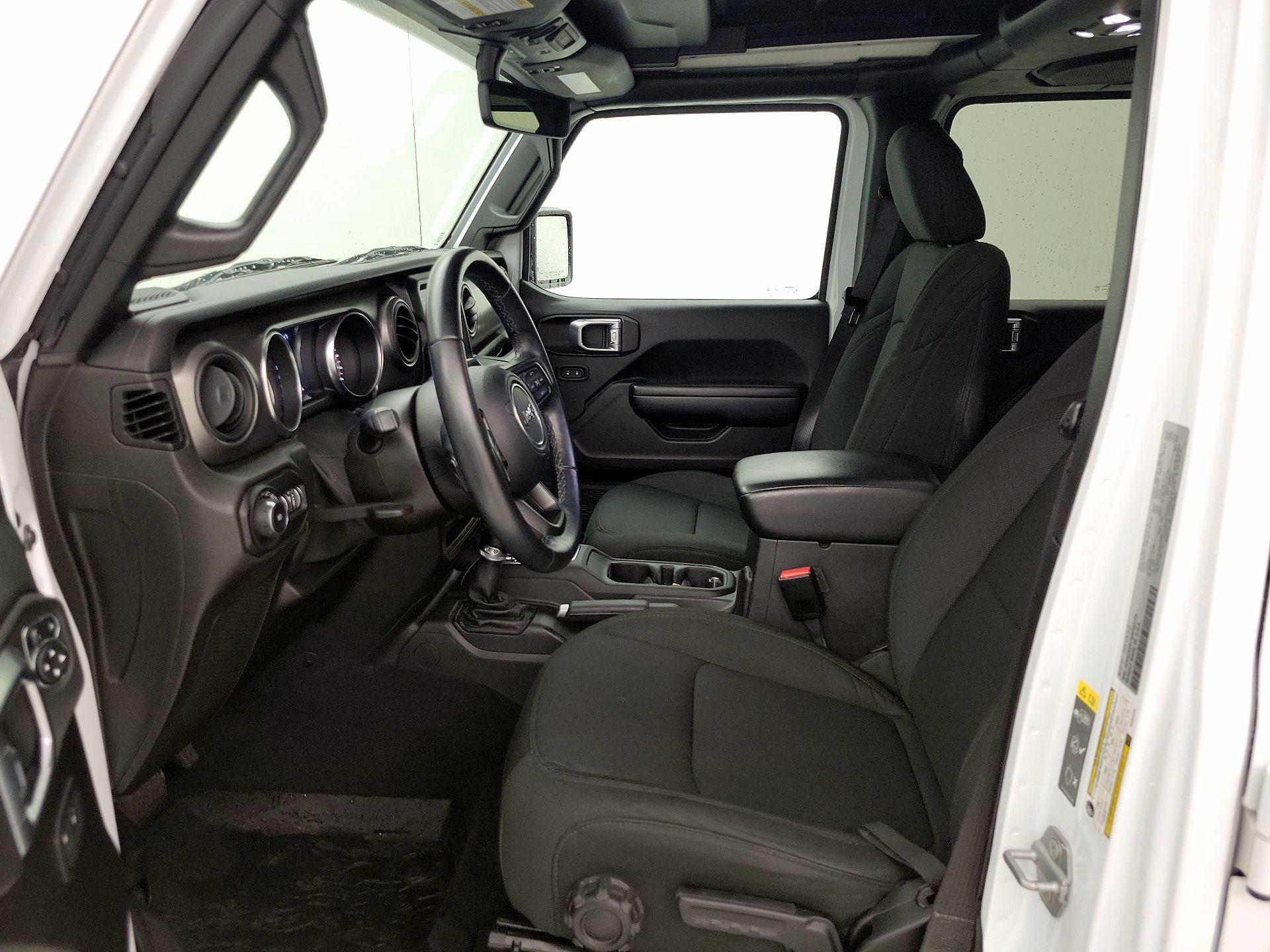 Thumbnail: 2021 Jeep Wrangler - 11