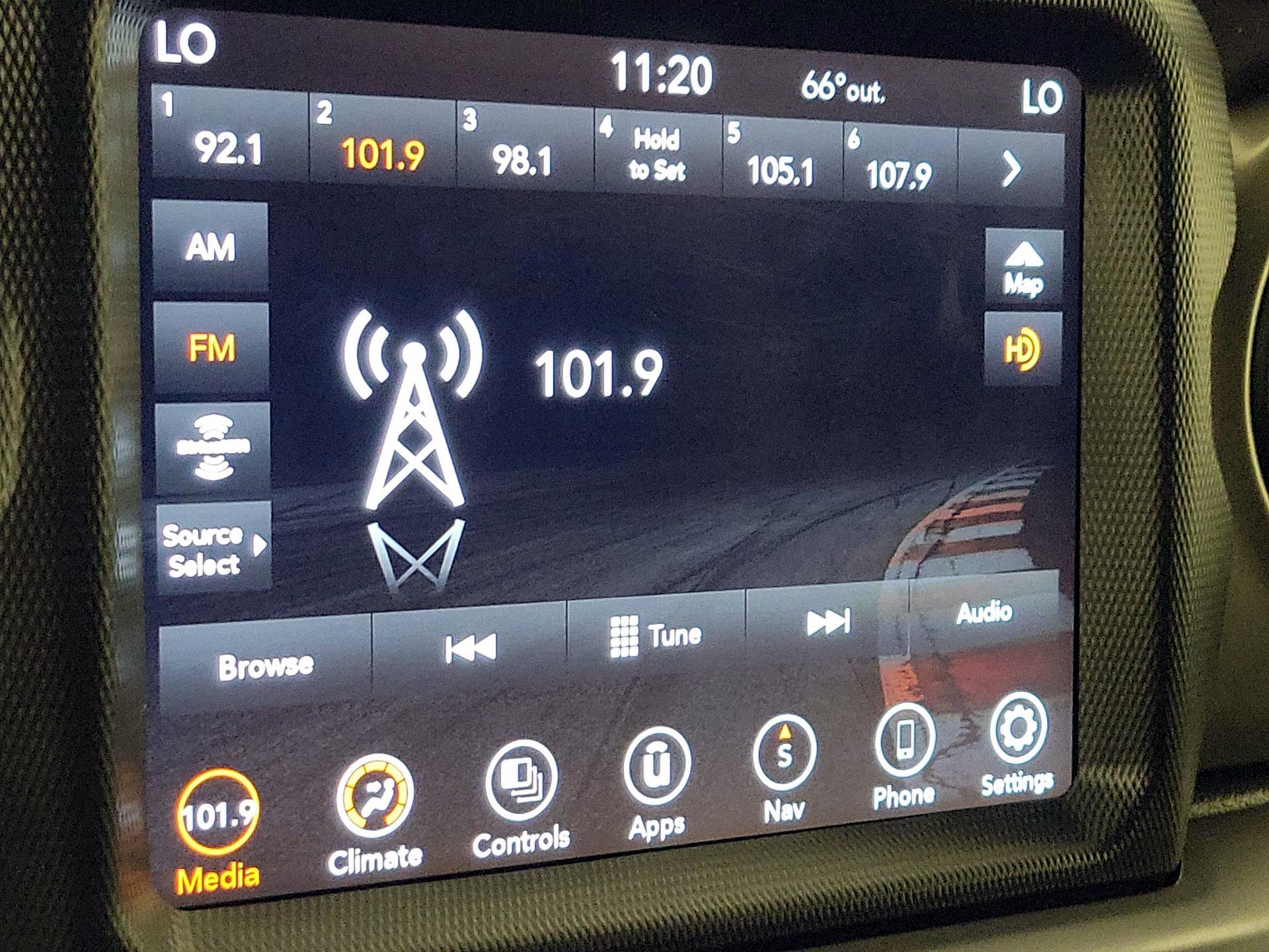 Thumbnail: 2021 Jeep Wrangler - 15