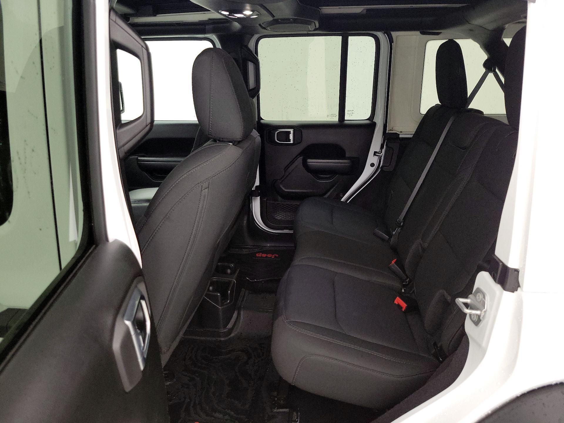 Thumbnail: 2021 Jeep Wrangler - 19