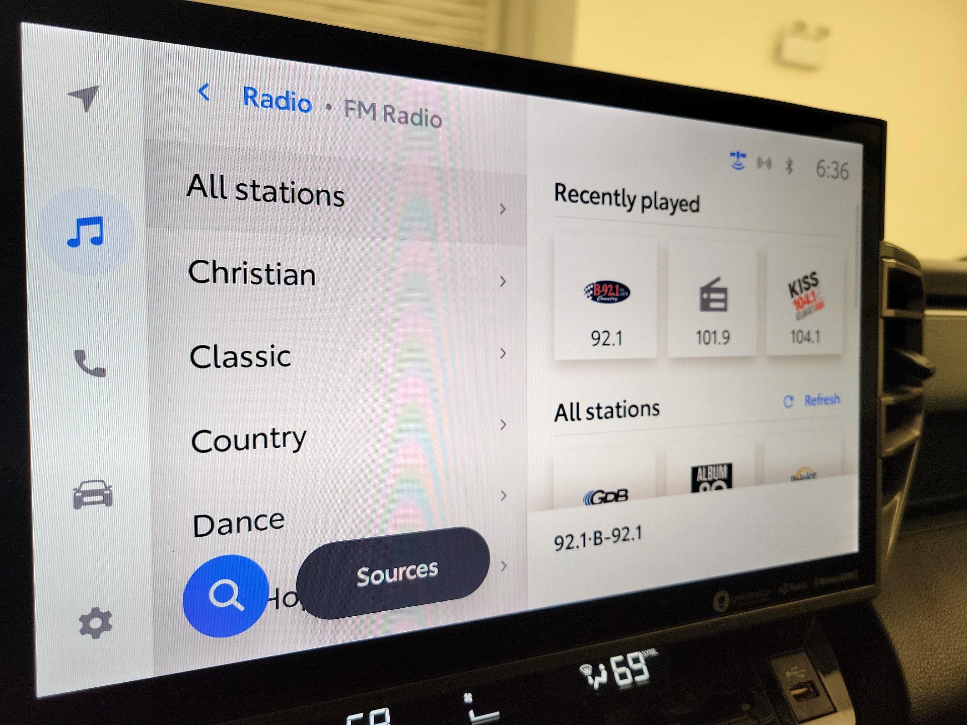 Thumbnail: 2022 Toyota Tundra - 16