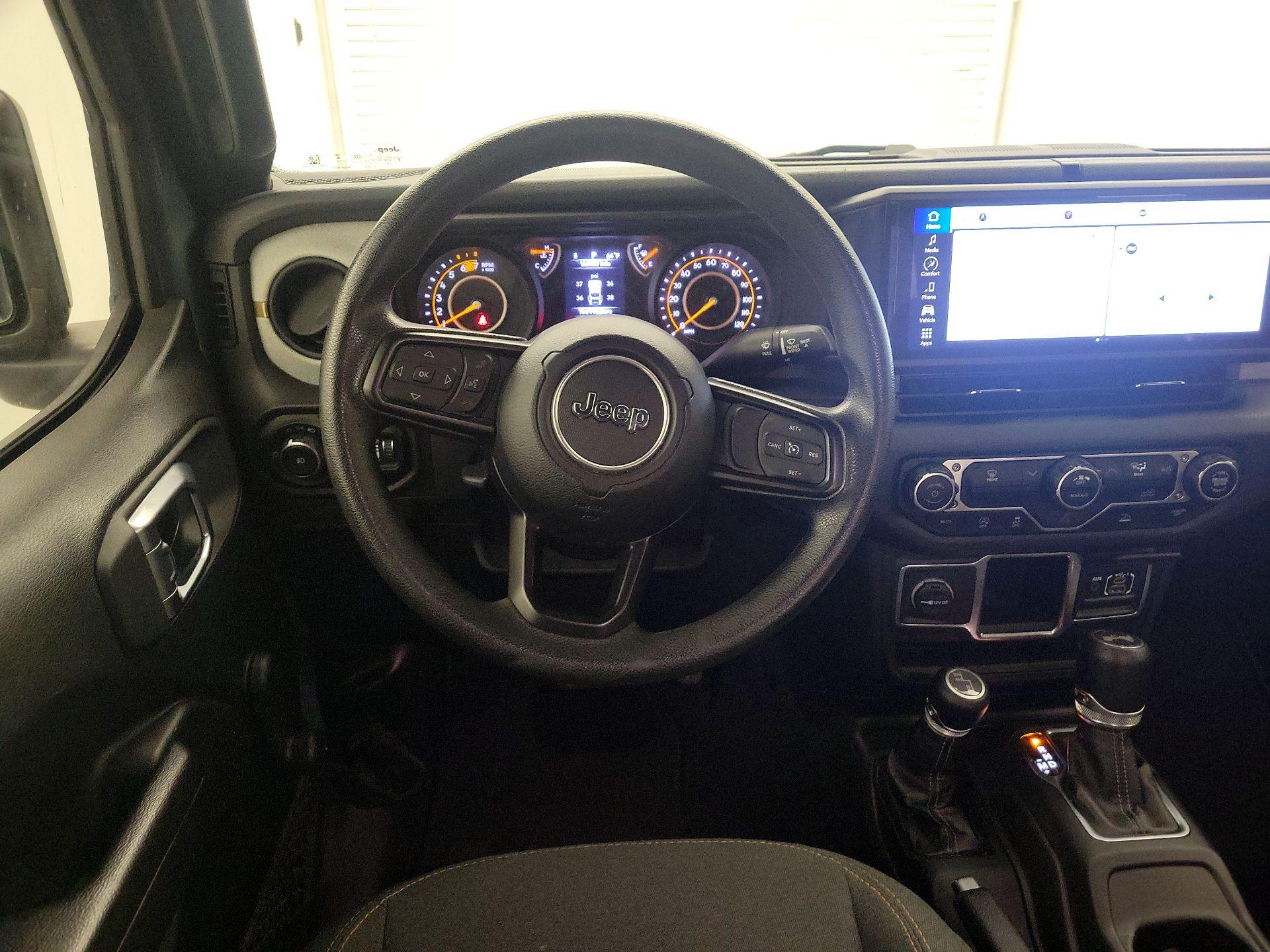 Thumbnail: 2024 Jeep Wrangler - 10