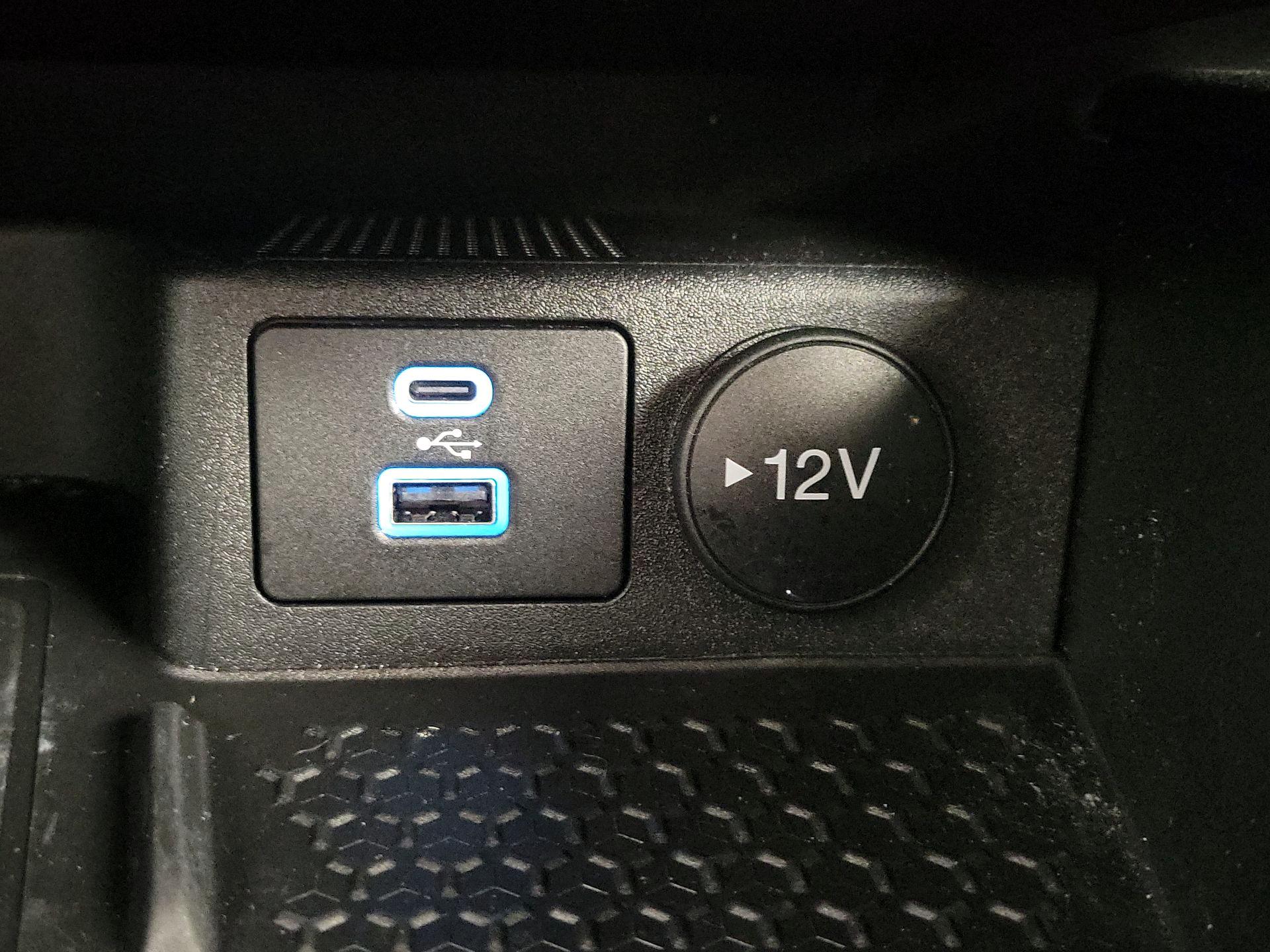 Thumbnail: 2022 Ford Bronco Sport - 19