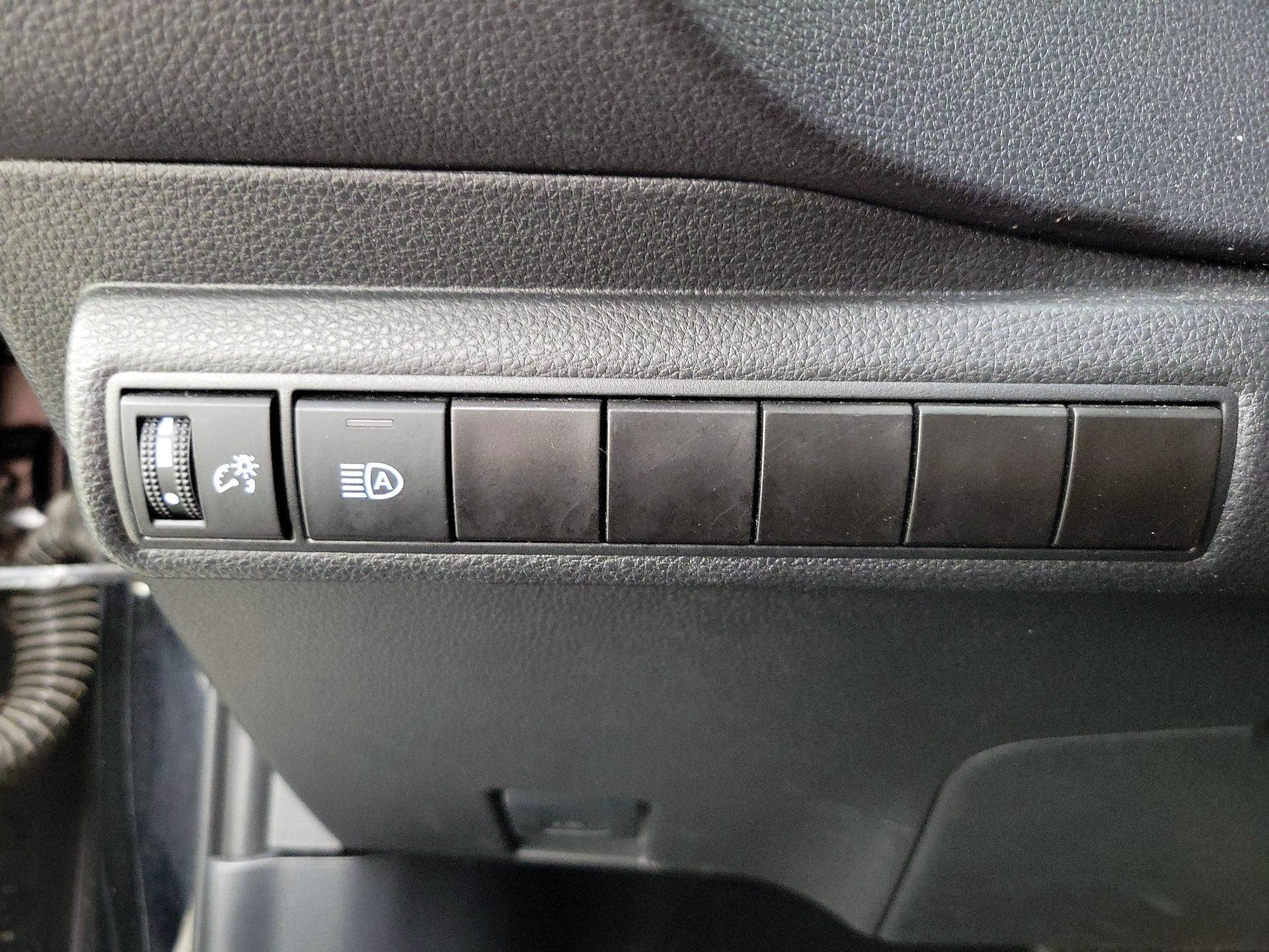 Thumbnail: 2024 Toyota Corolla - 13