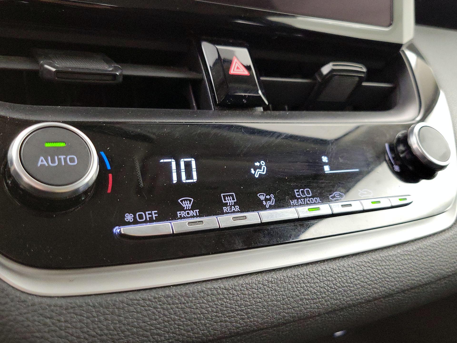 Thumbnail: 2024 Toyota Corolla - 16