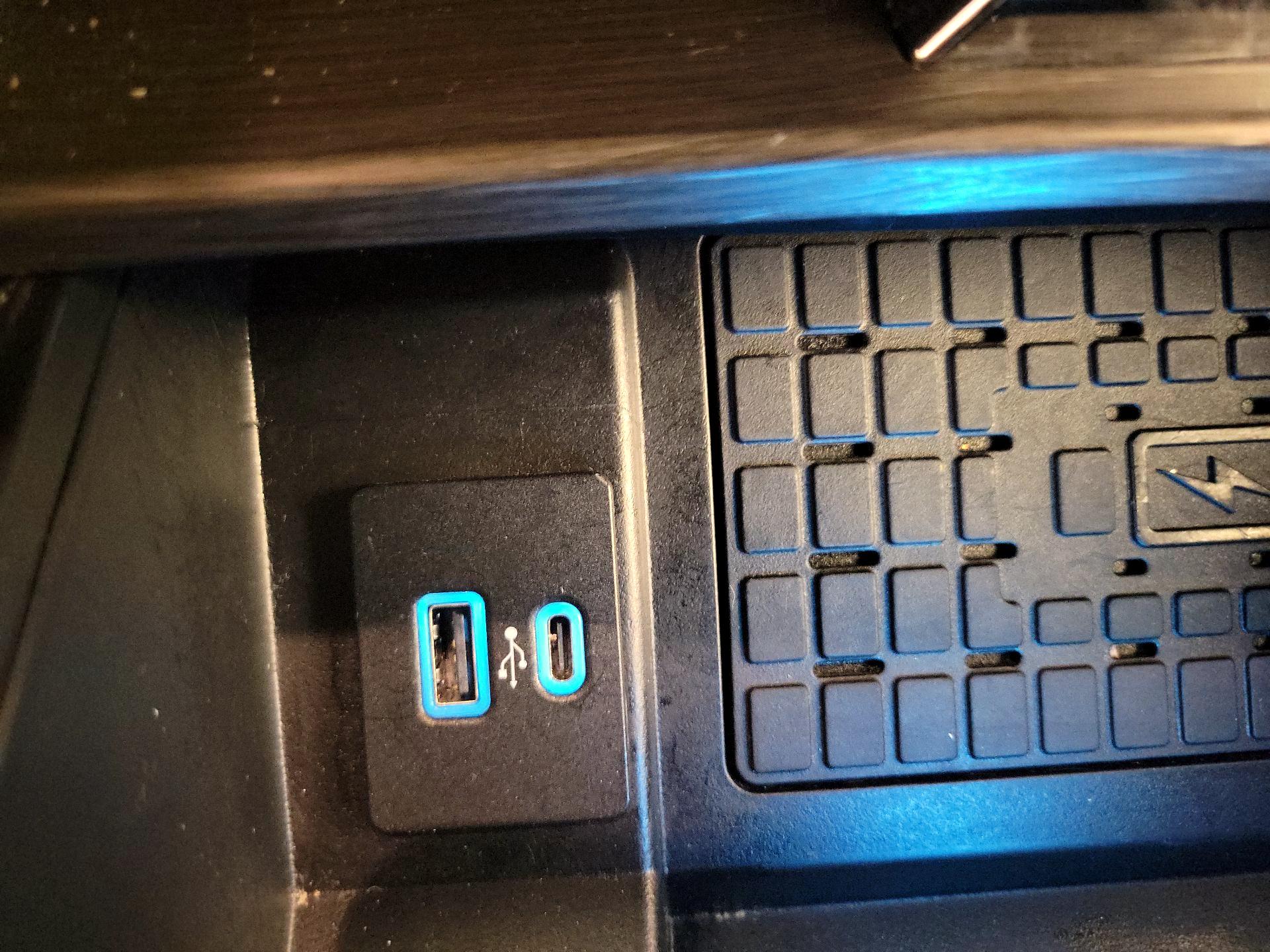 Thumbnail: 2024 Ford Expedition MAX - 19