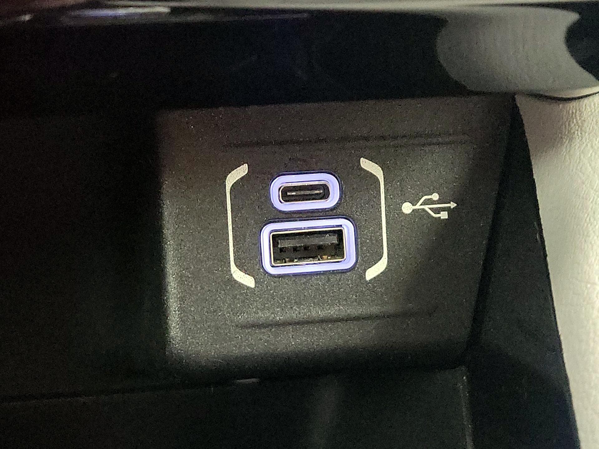 Thumbnail: 2022 Jeep Compass - 18