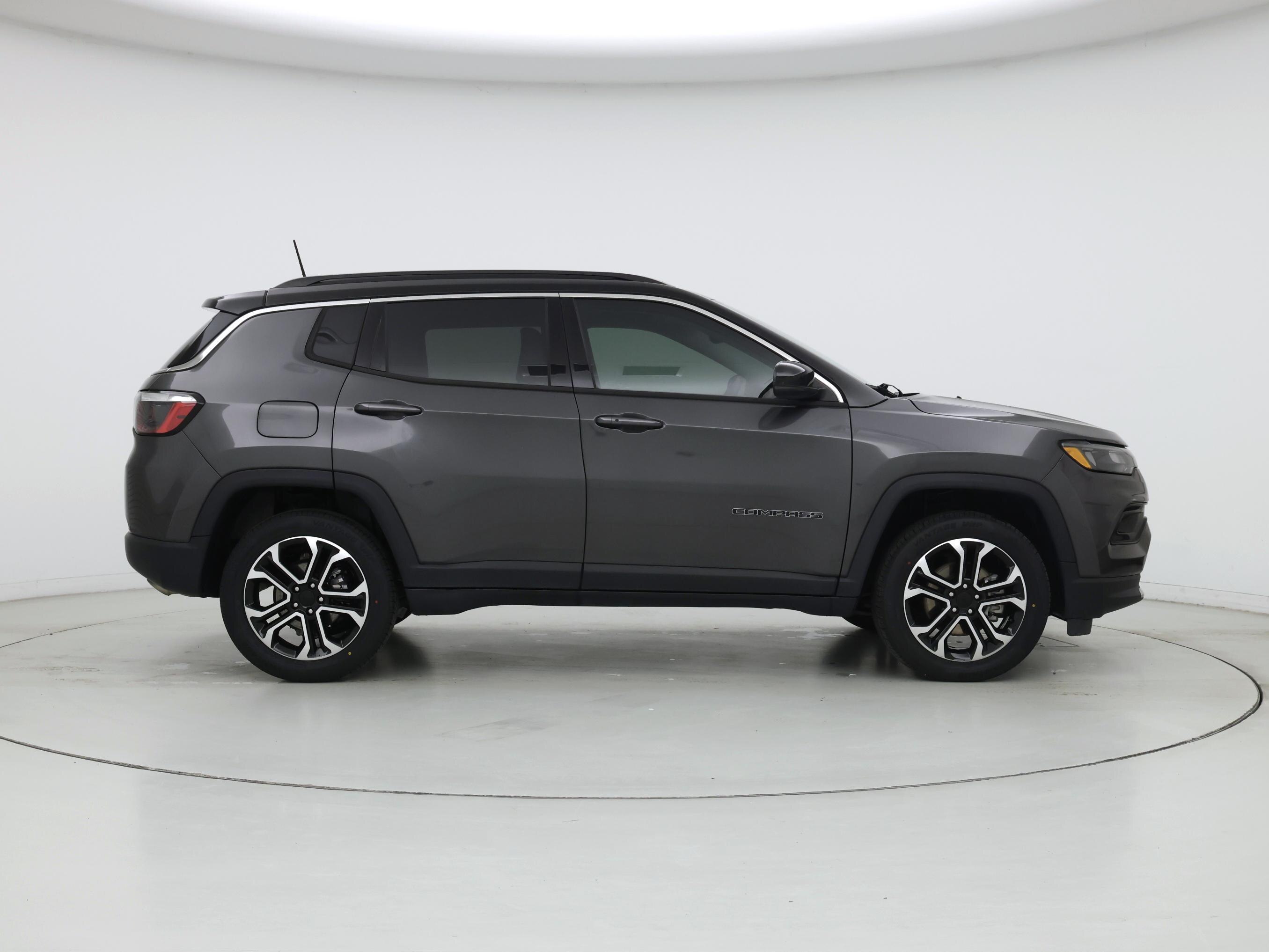 Thumbnail: 2022 Jeep Compass - 7