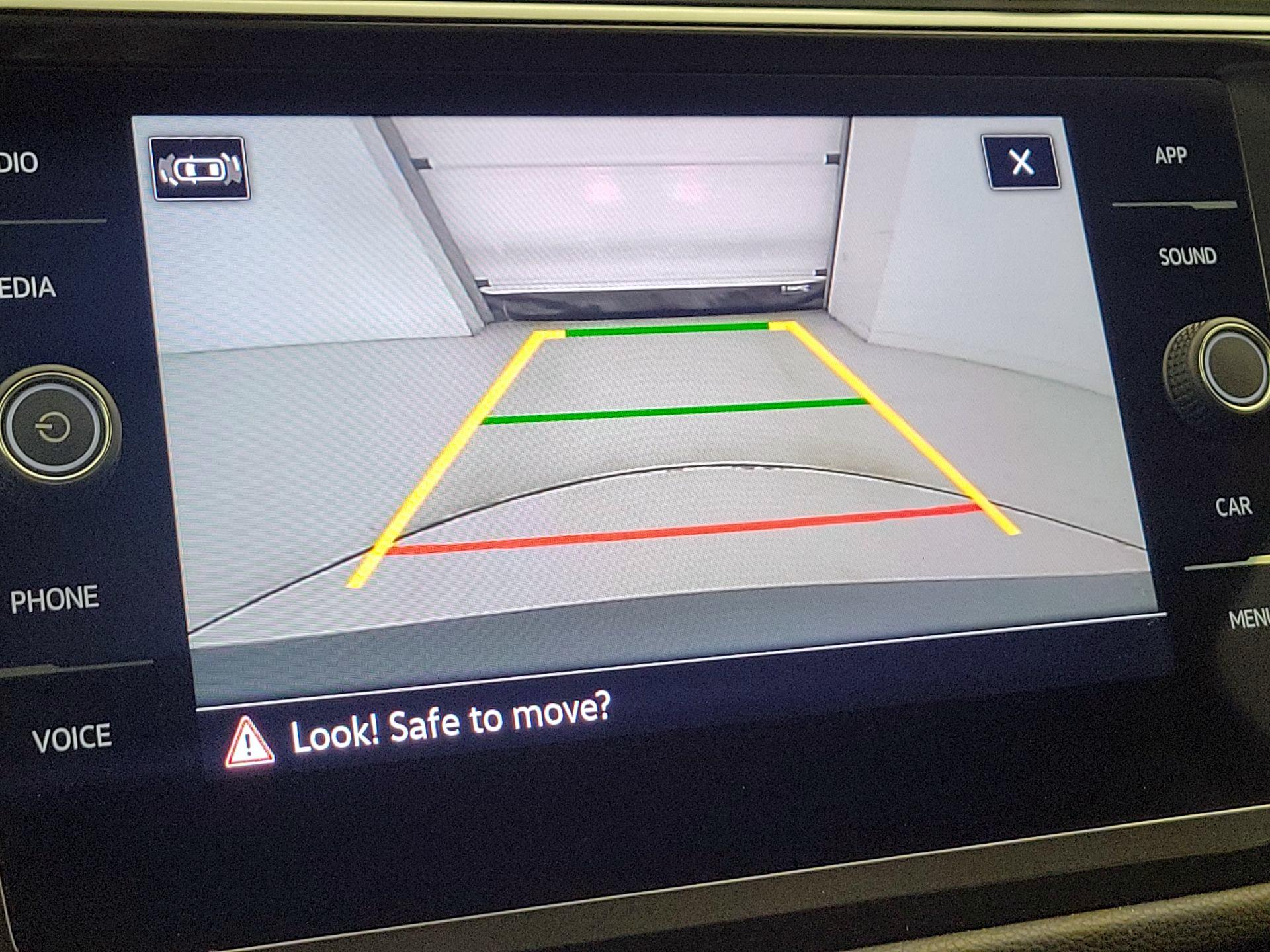 Thumbnail: 2024 Volkswagen Tiguan - 14