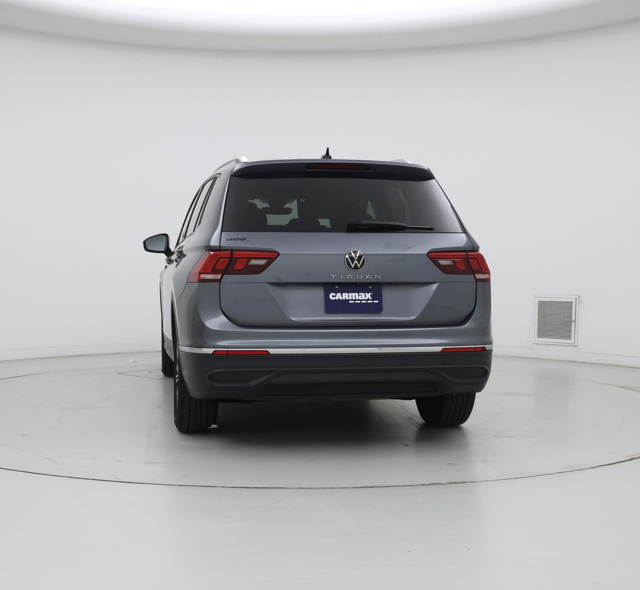 Thumbnail: 2024 Volkswagen Tiguan - 6