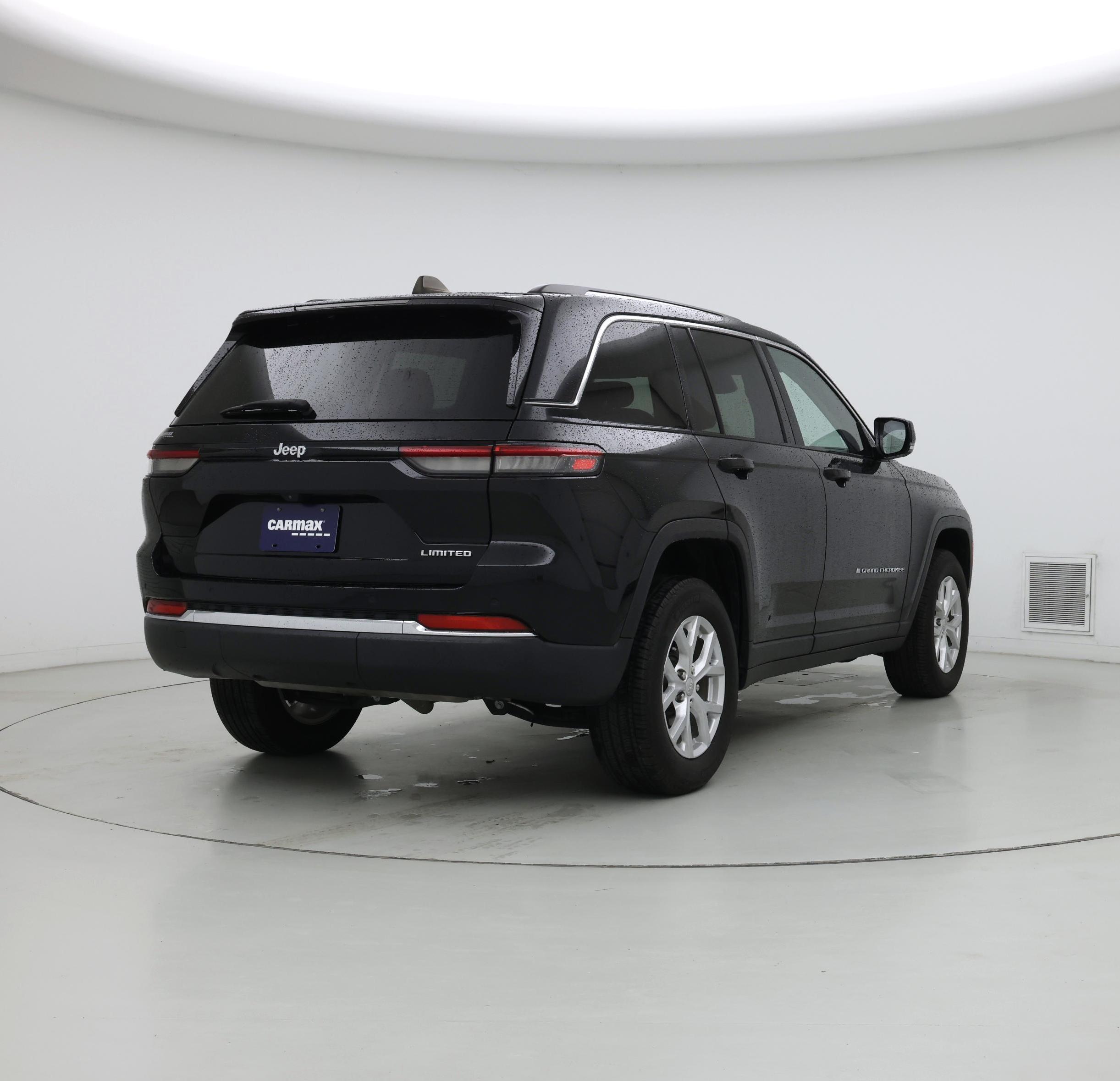 Thumbnail: 2023 Jeep Grand Cherokee - 8