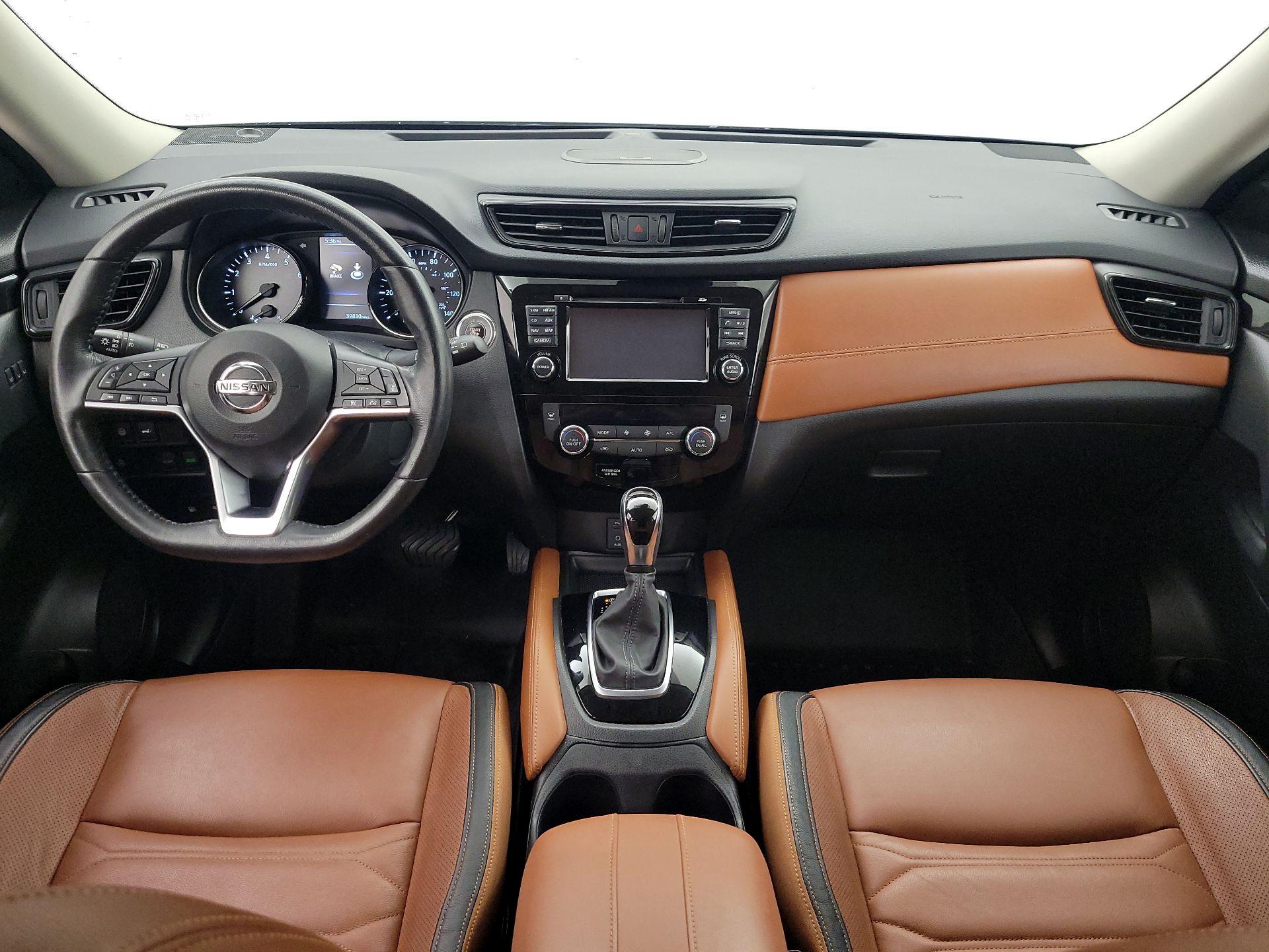 Thumbnail: 2017 Nissan Rogue - 9