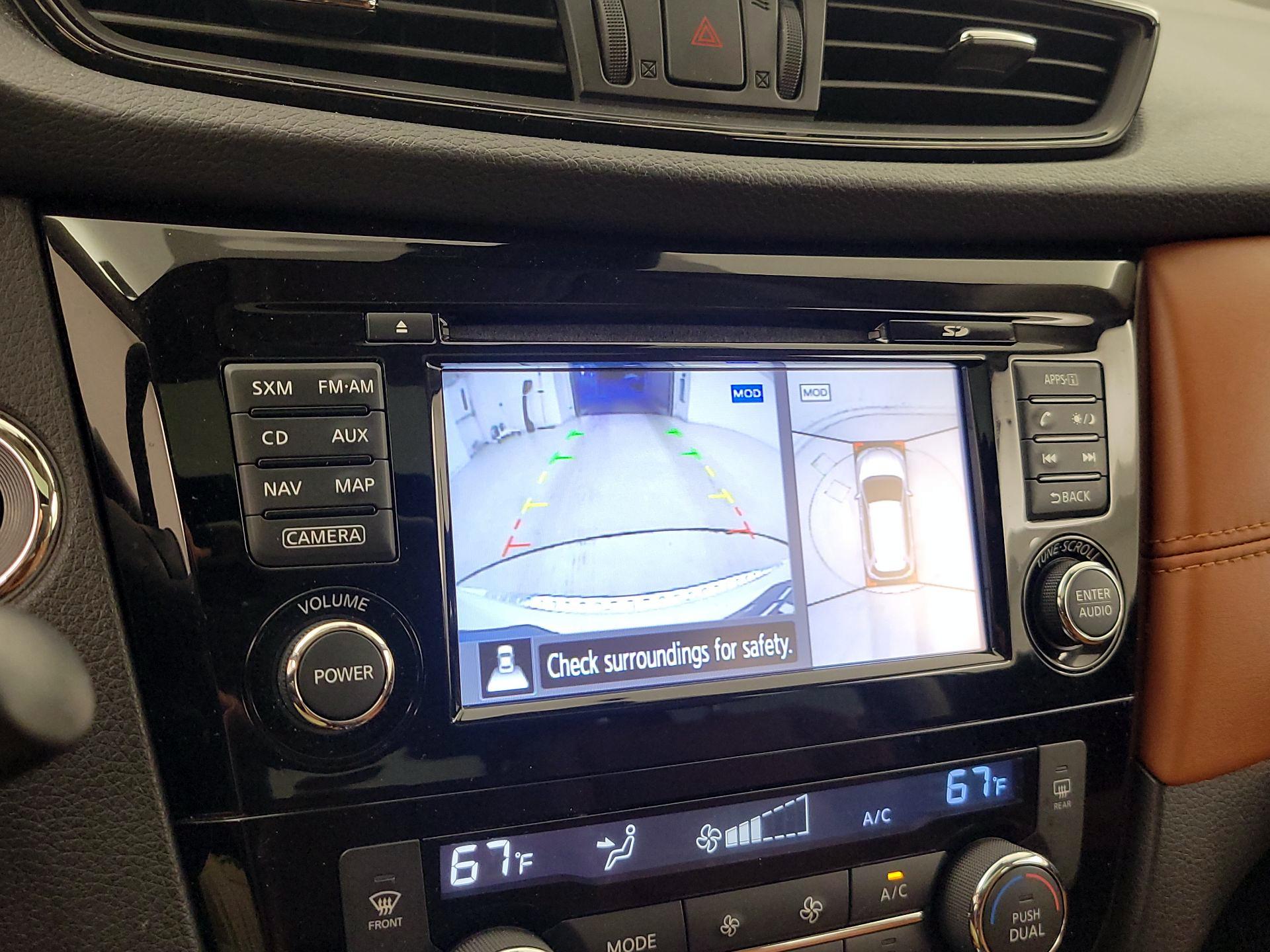 Thumbnail: 2017 Nissan Rogue - 15