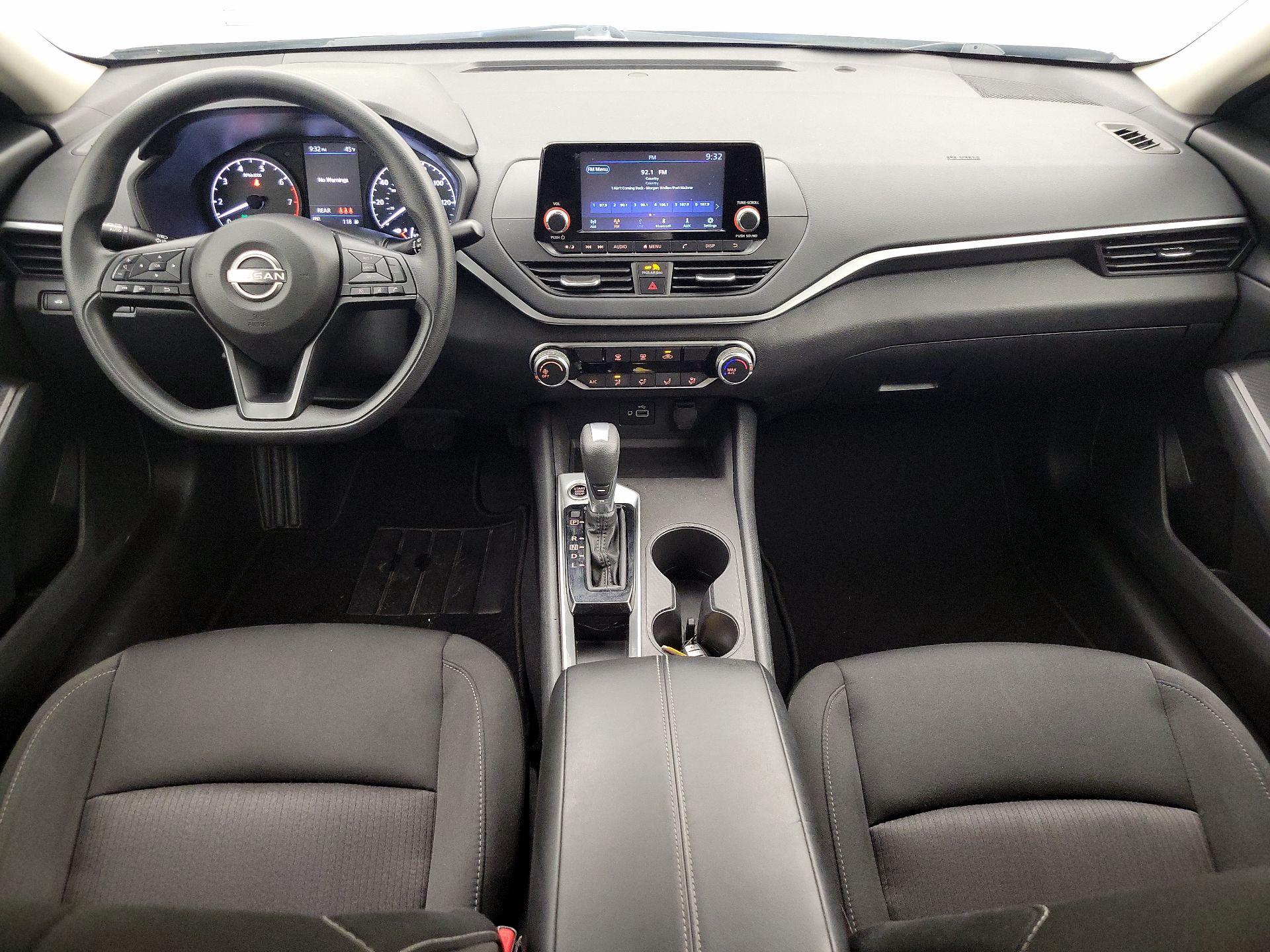 Thumbnail: 2023 Nissan Altima - 9