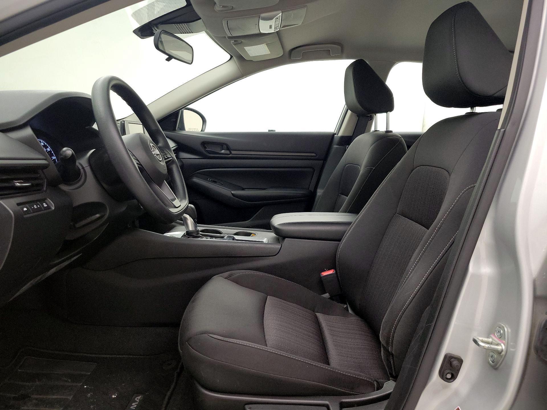 Thumbnail: 2023 Nissan Altima - 11