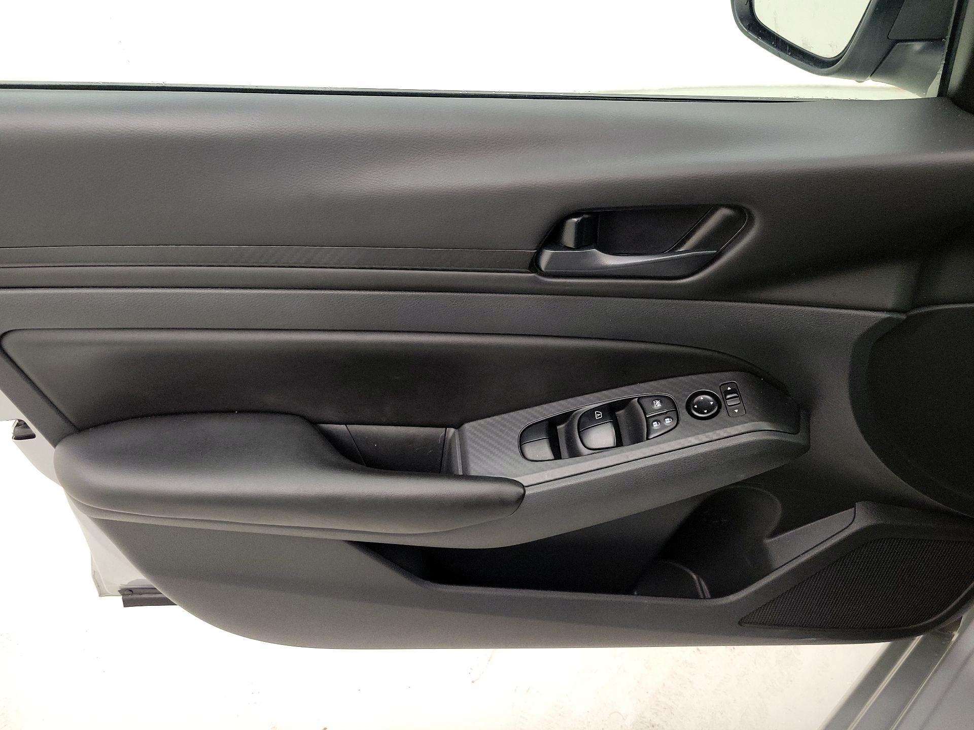 Thumbnail: 2023 Nissan Altima - 12