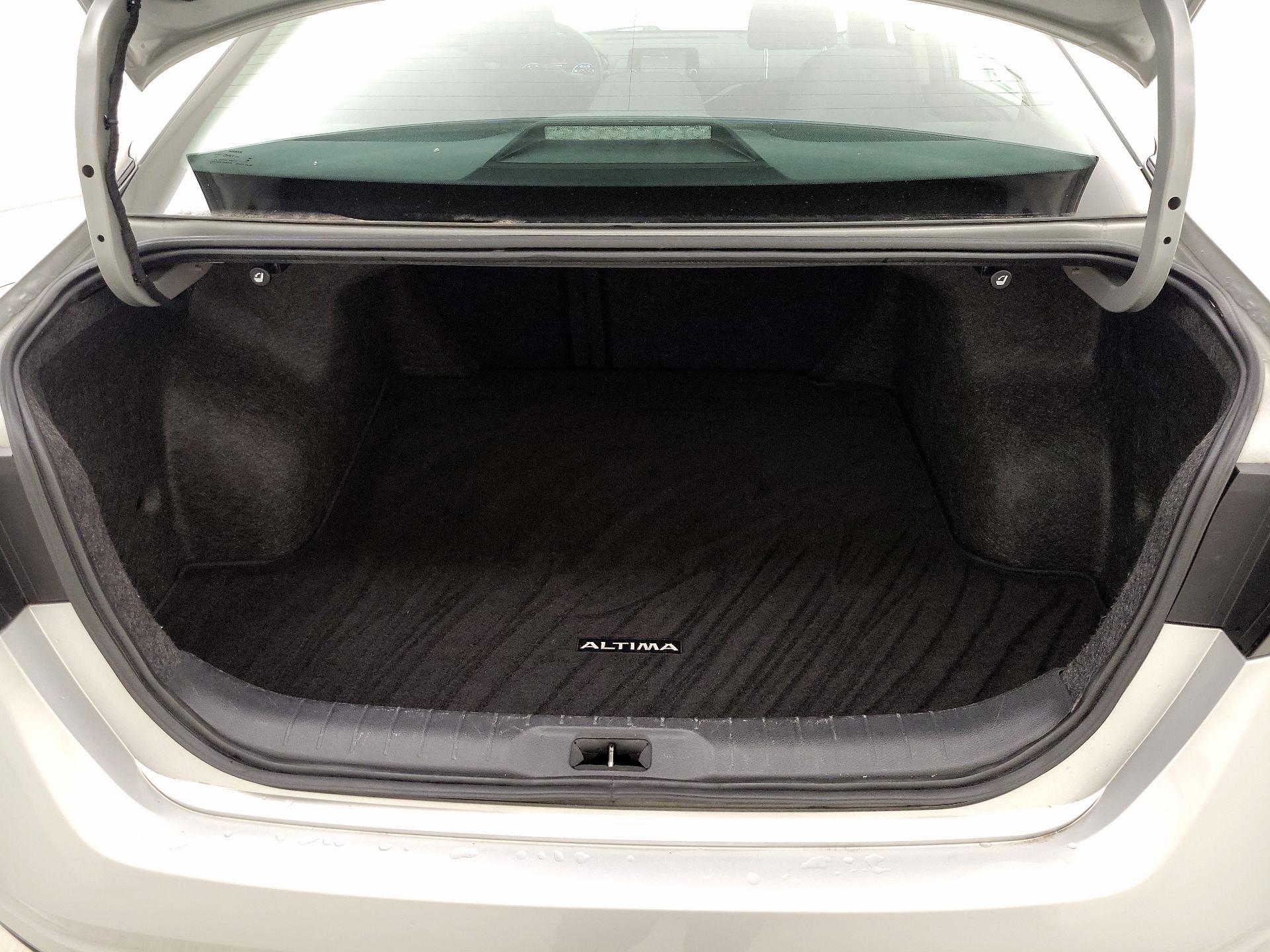 Thumbnail: 2023 Nissan Altima - 20