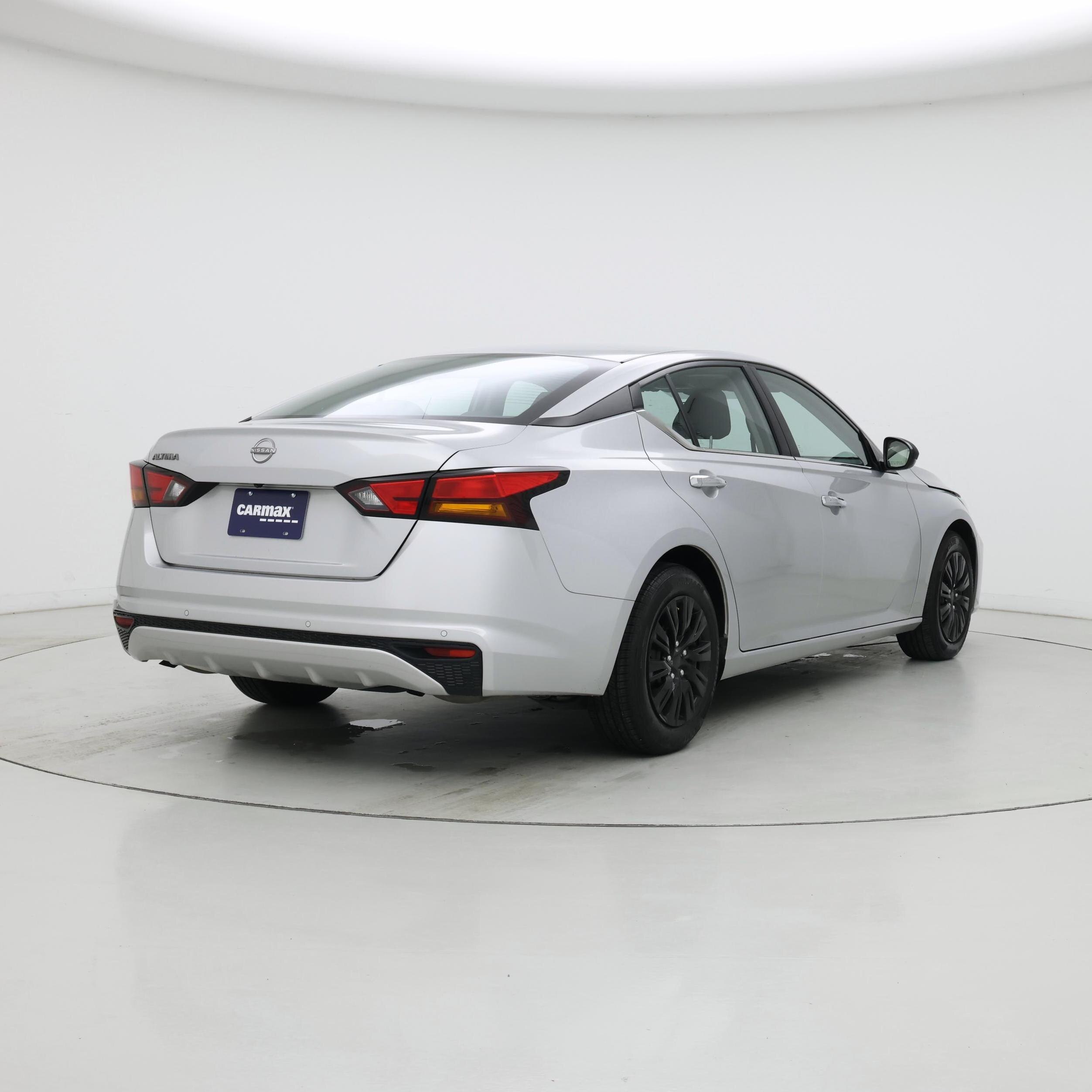 Thumbnail: 2023 Nissan Altima - 8