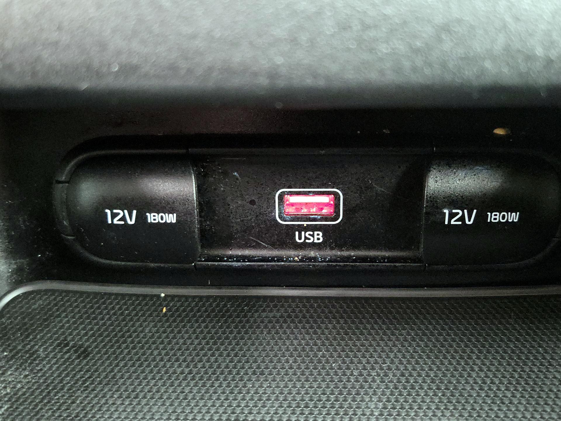 Thumbnail: 2023 Kia Forte - 18