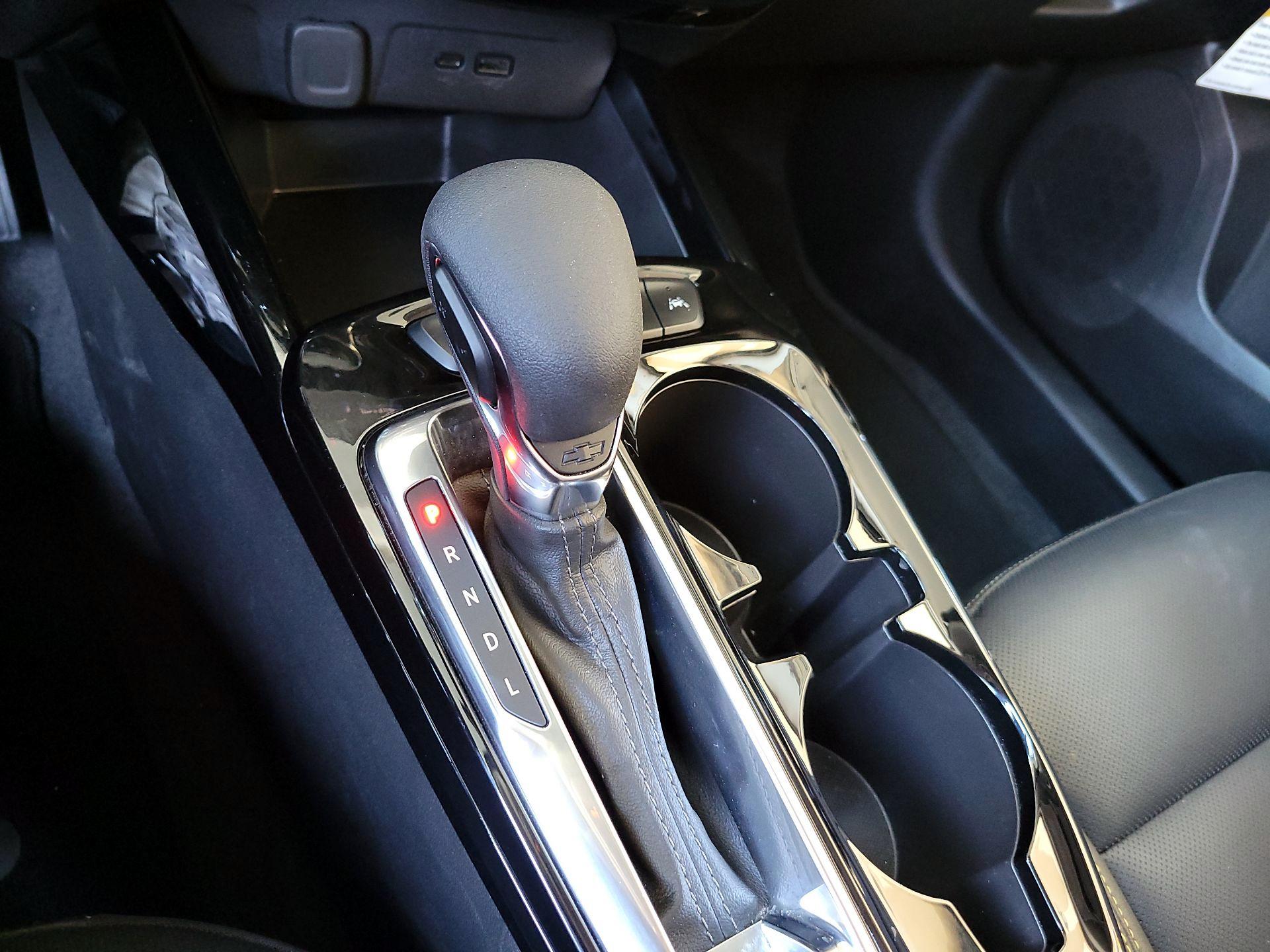 Thumbnail: 2025 Chevrolet Trax - 17