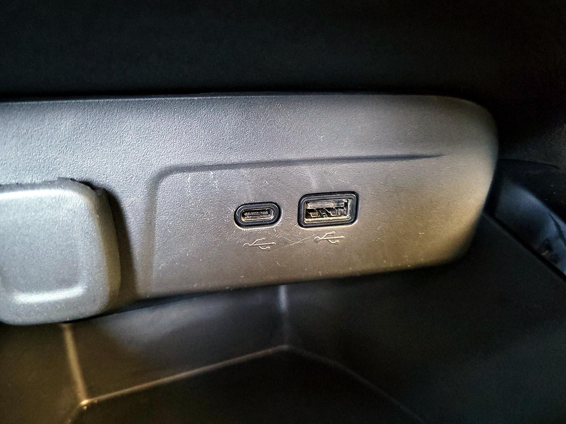 Thumbnail: 2025 Chevrolet Trax - 18