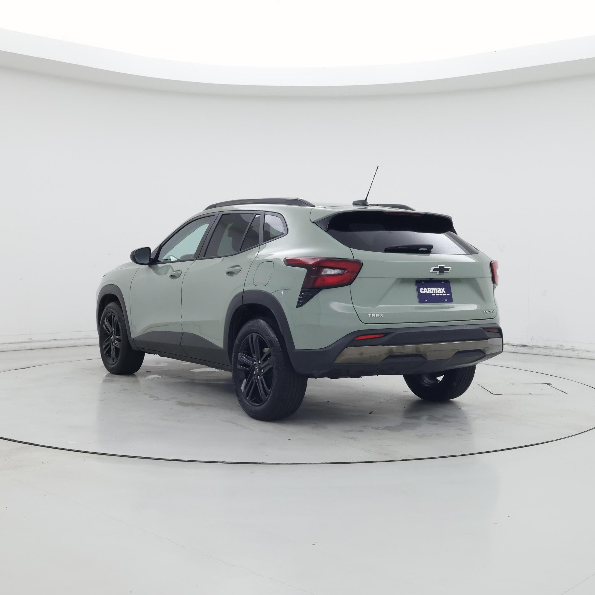 Thumbnail: 2025 Chevrolet Trax - 2