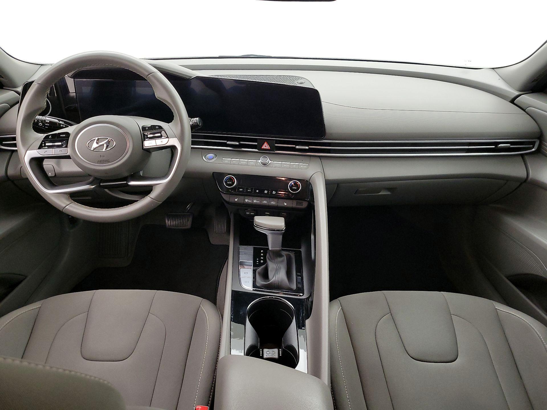 Thumbnail: 2023 Hyundai Elantra - 9