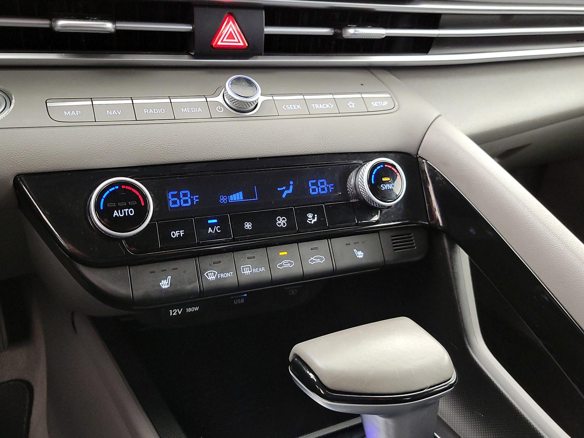 Thumbnail: 2023 Hyundai Elantra - 17