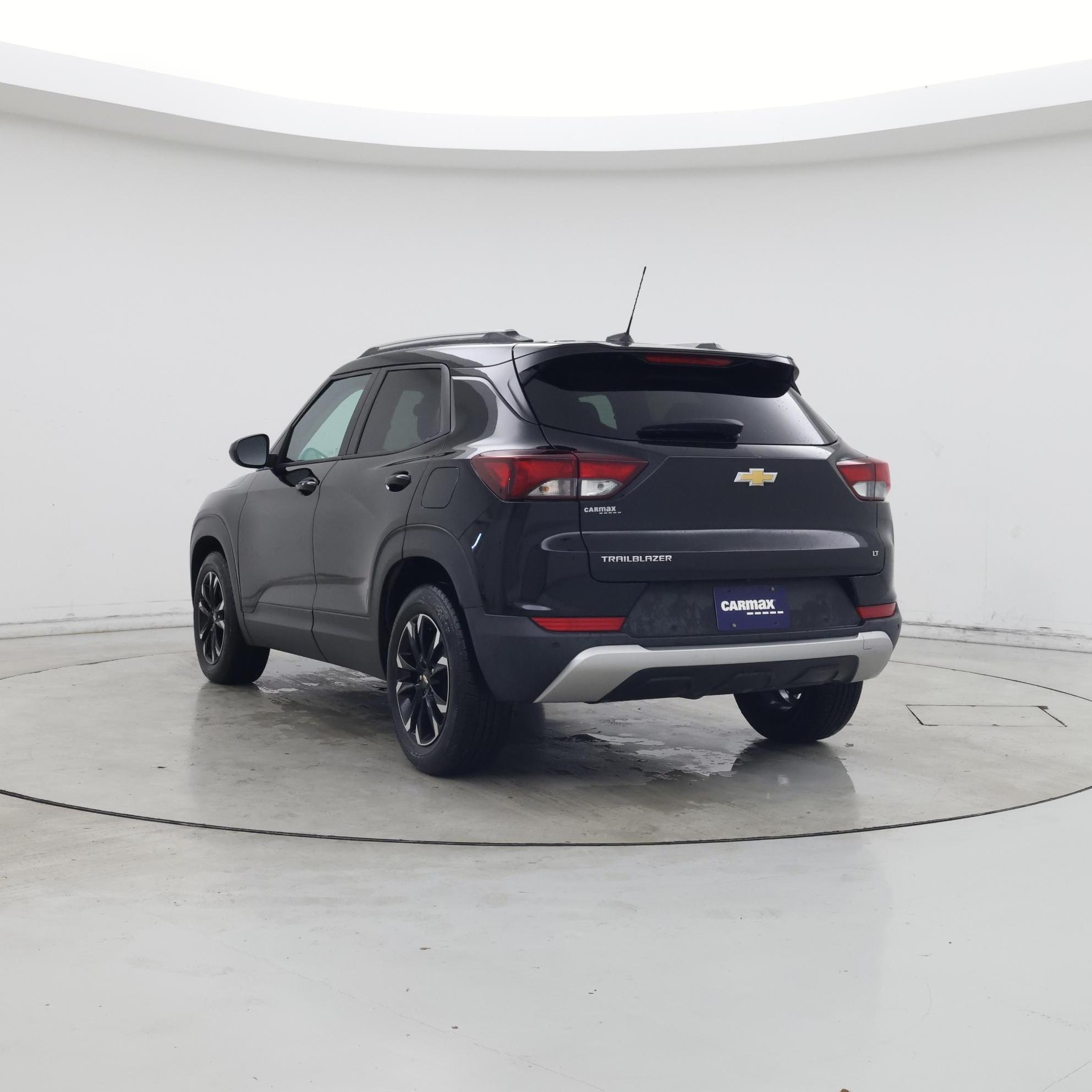 Thumbnail: 2021 Chevrolet TrailBlazer - 2