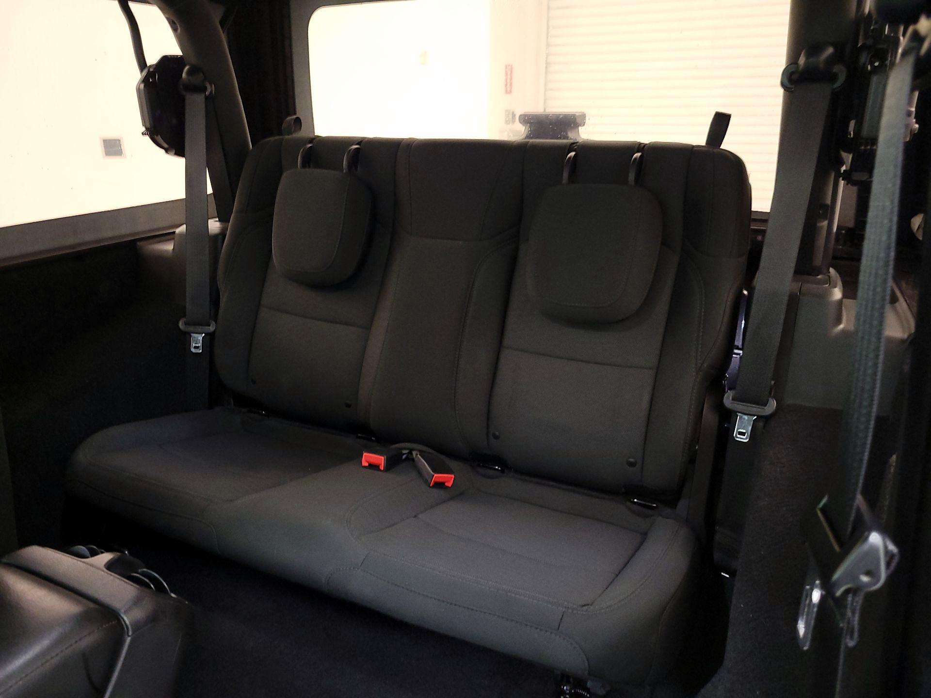 Thumbnail: 2019 Jeep Wrangler - 19