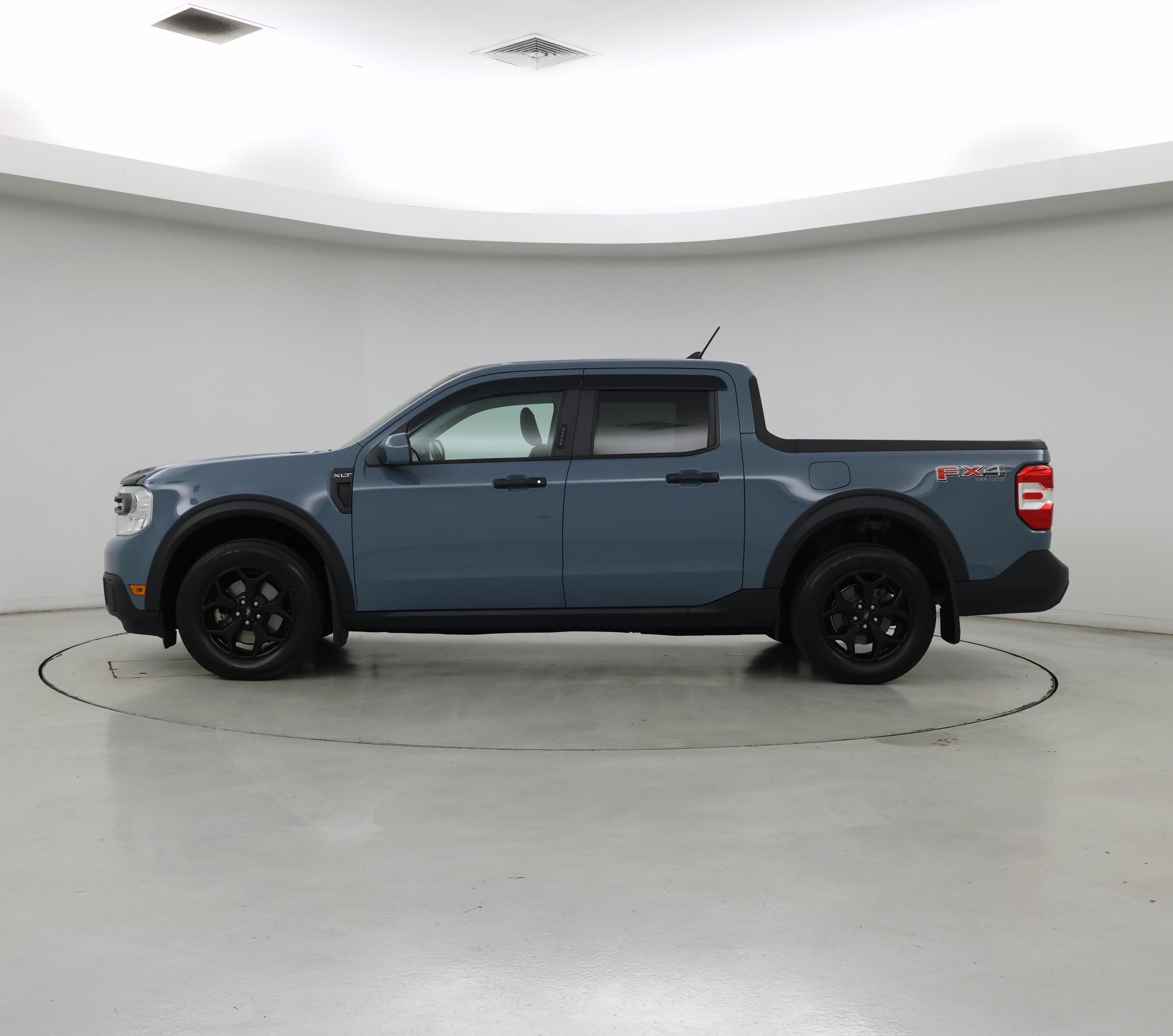 Thumbnail: 2022 Ford Maverick - 3